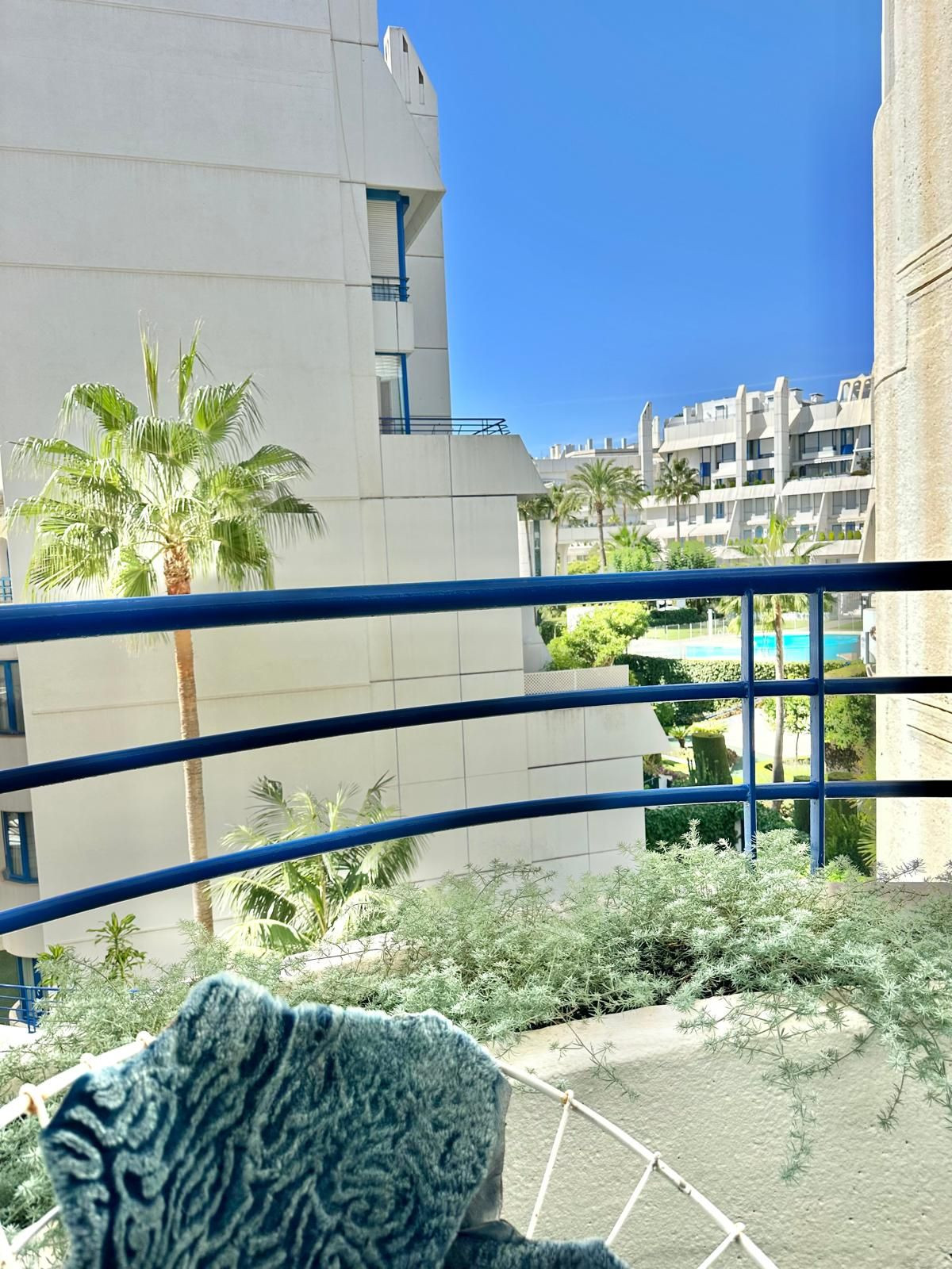 Piso de 2 Dormitorios y 2 Baños en venta en Marbella