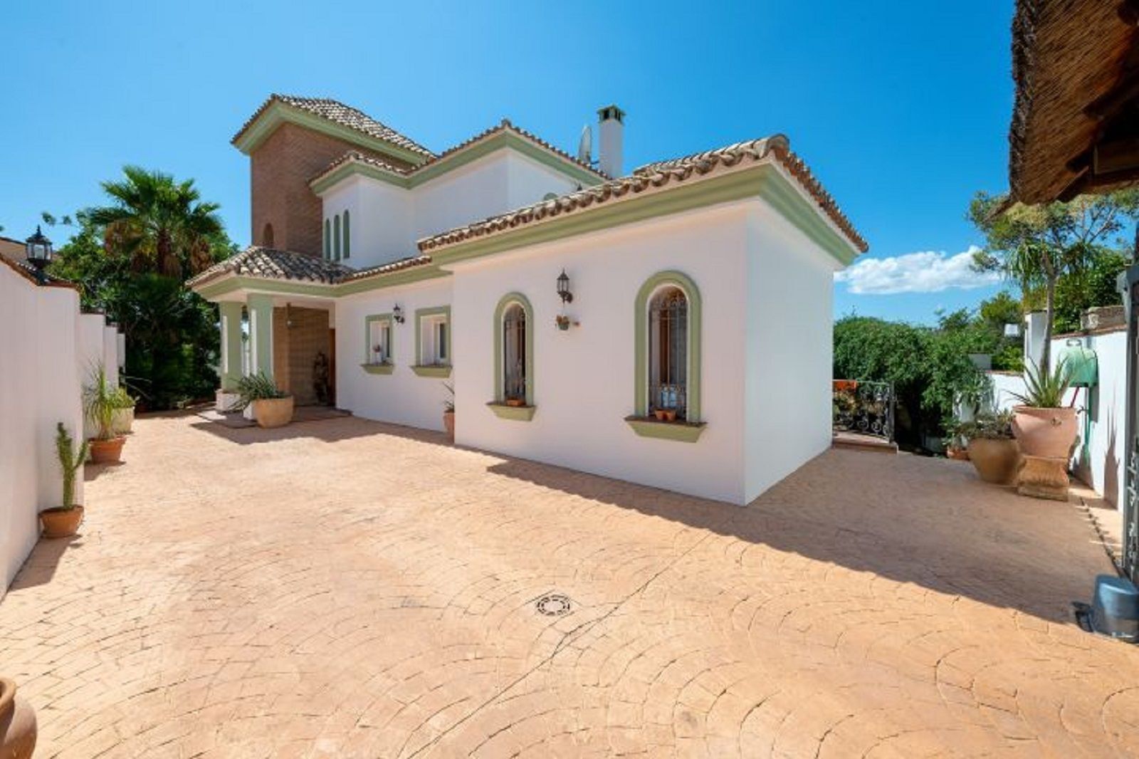 Casa de 4 Dormitorios en venta en Istán