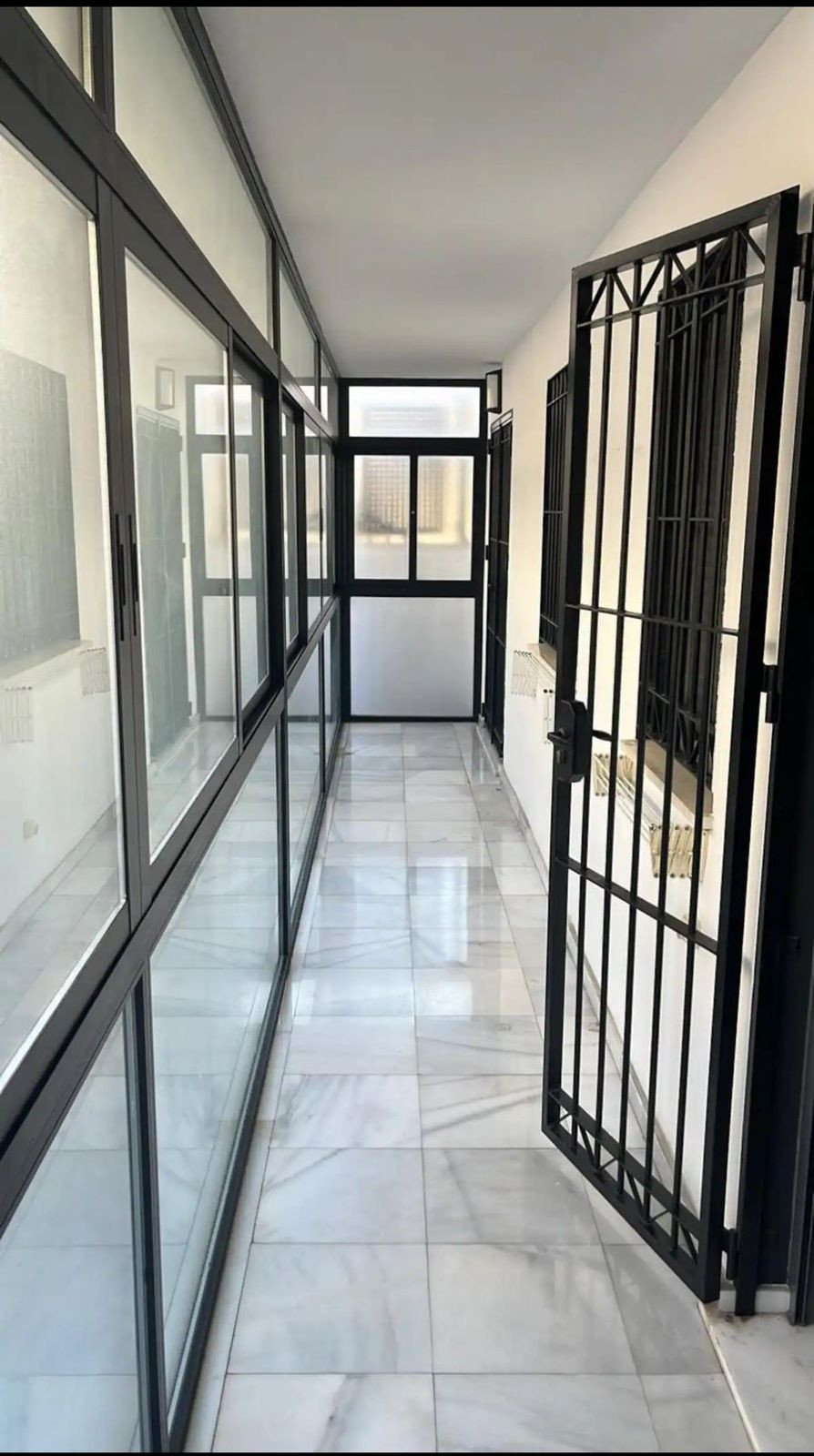 Piso de 2 Dormitorios y 2 Baños en venta en Fuengirola