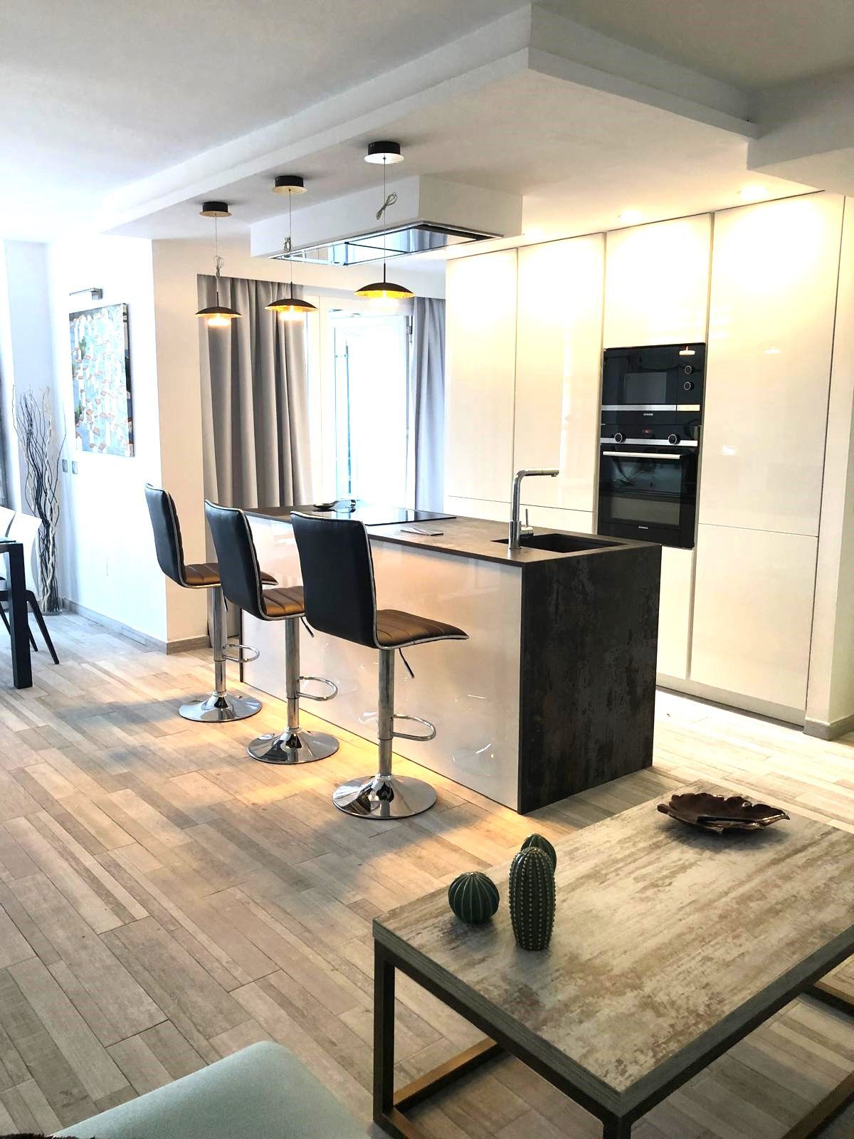 Piso de 2 Dormitorios y 2 Baños en venta en Marbella