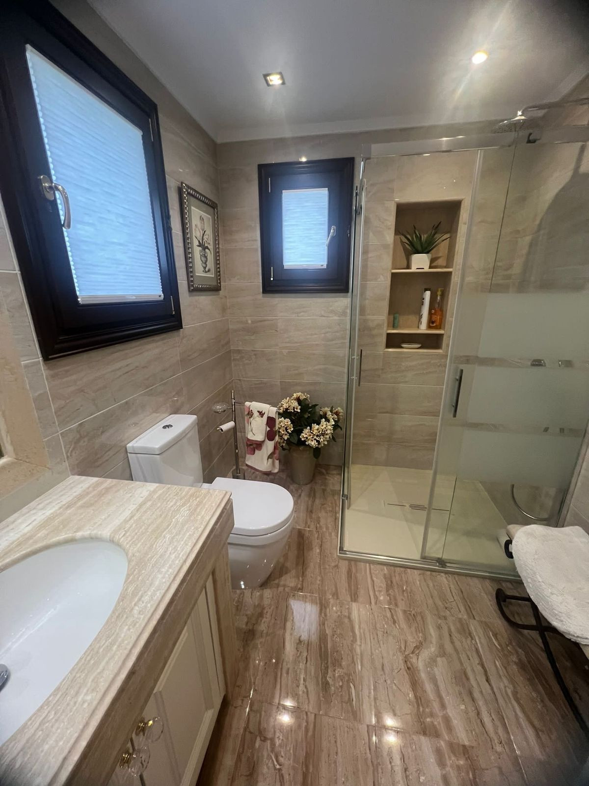 Ático de 4 Dormitorios y 4 Baños en venta en Sierra Blanca, Marbella