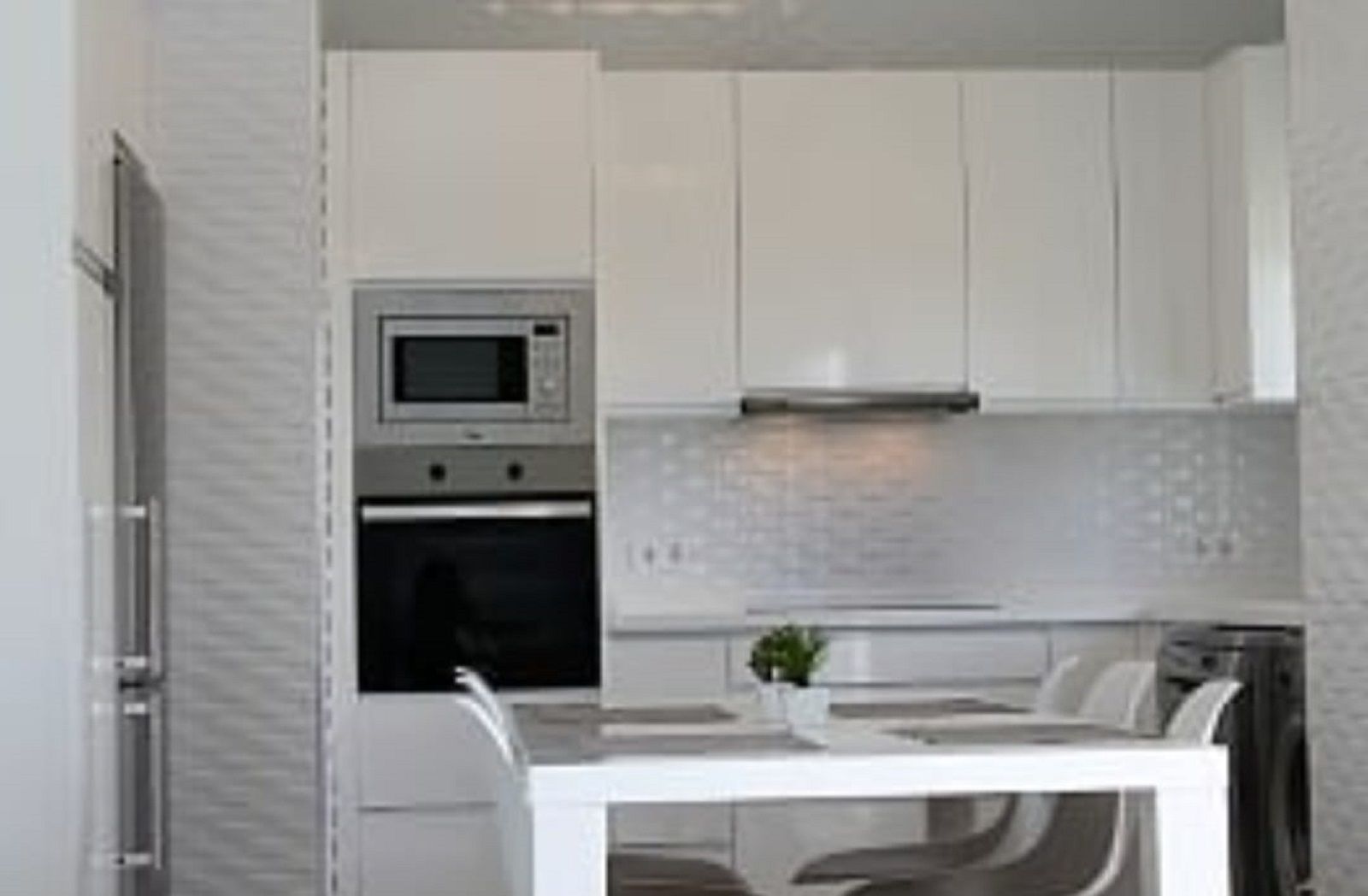 2 Bed - Apartment for Sale in Calahonda, Mijas