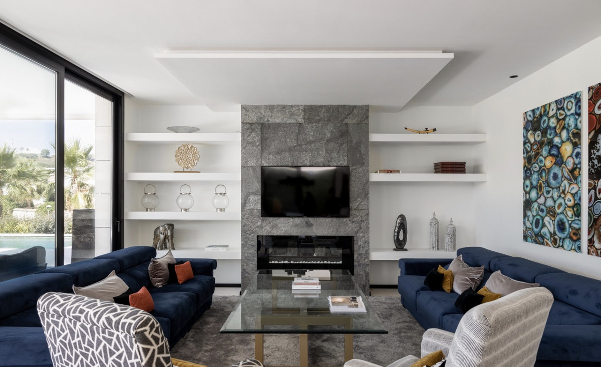 Casa de 7 Dormitorios en venta en Nueva Andalucía, Marbella
