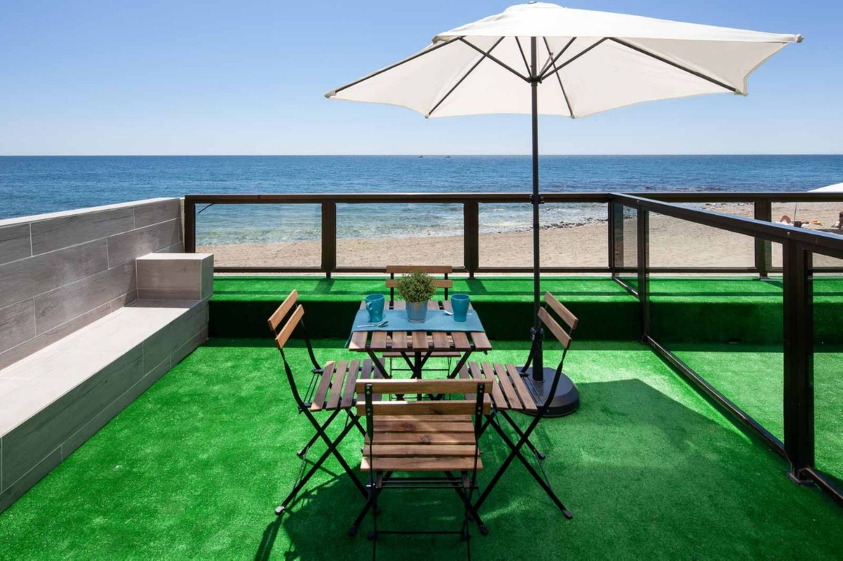 Piso de 7 Dormitorios y 4 Baños en venta en Benalmádena