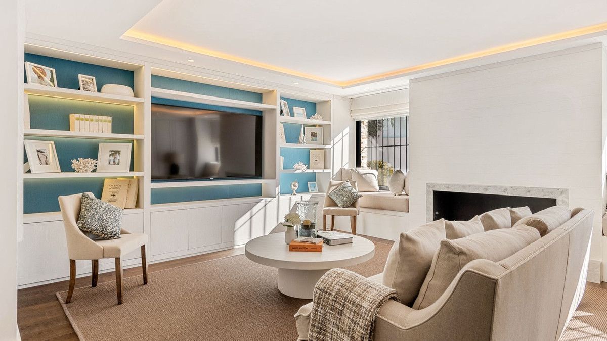 Casa de 7 Dormitorios y 7 Baños en venta en Nueva Andalucía, Marbella
