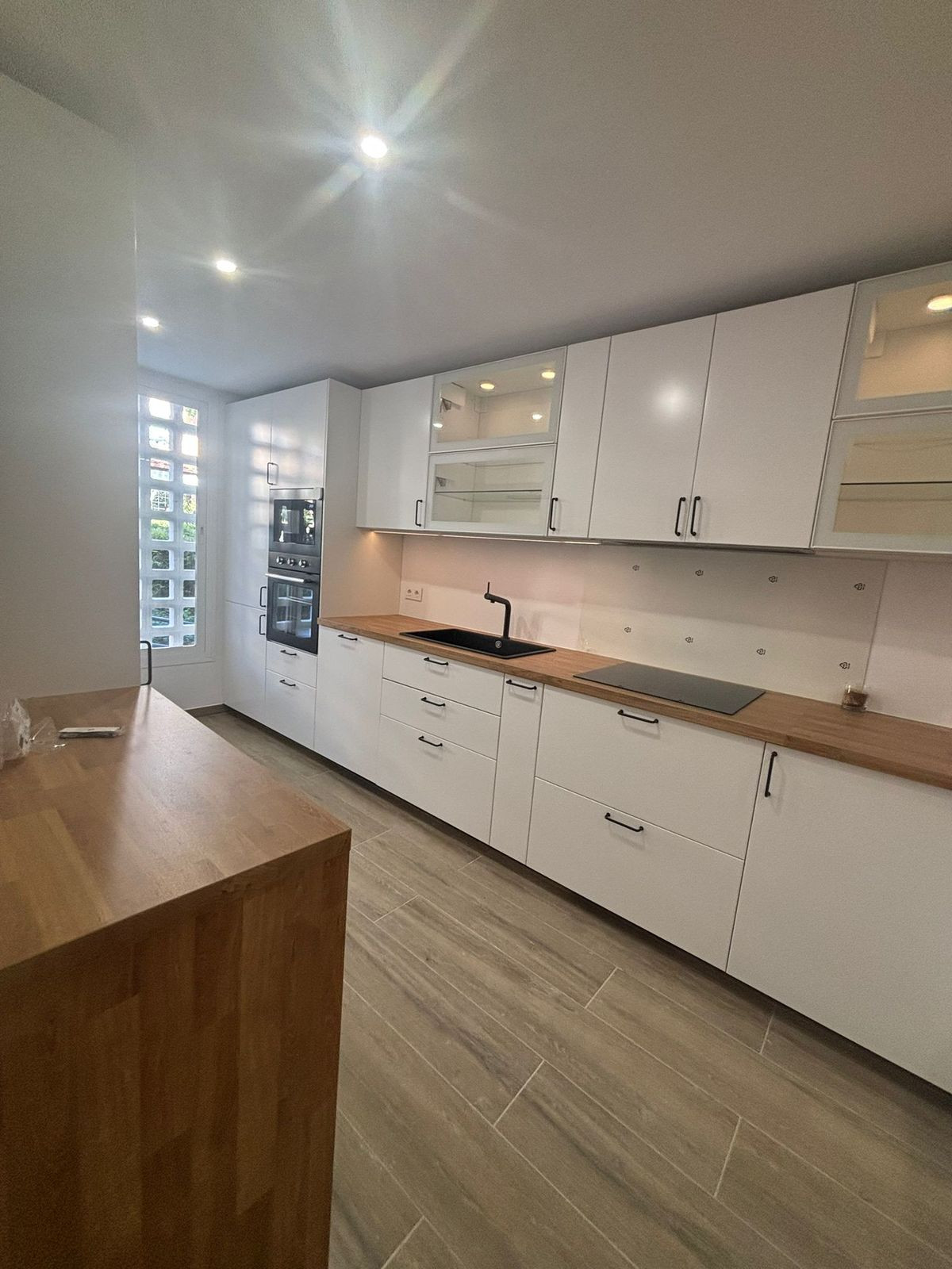 Casa Adosada de 4 Dormitorios en venta en Nagüeles, Marbella