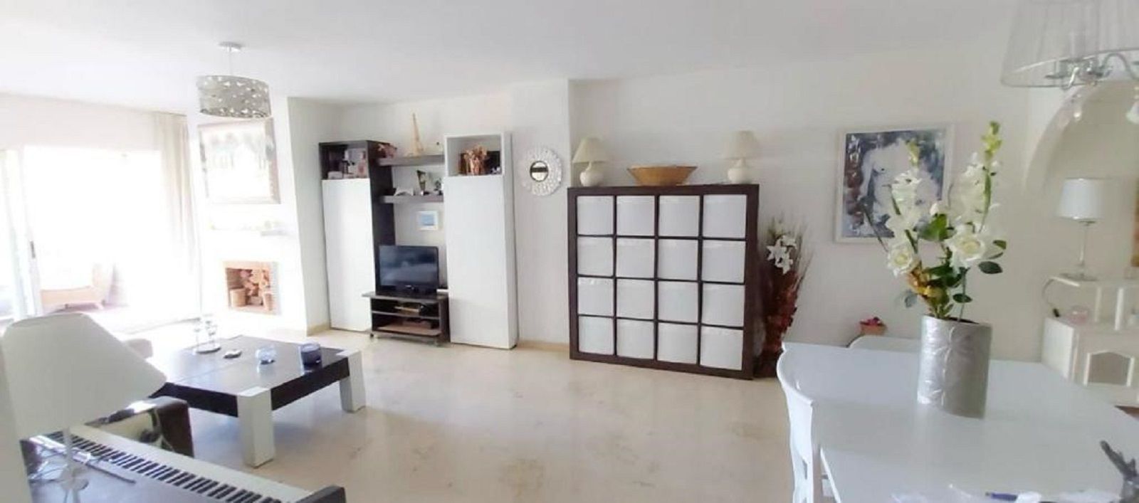 Piso de 2 Dormitorios y 2 Baños en venta en San Pedro de Alcántara