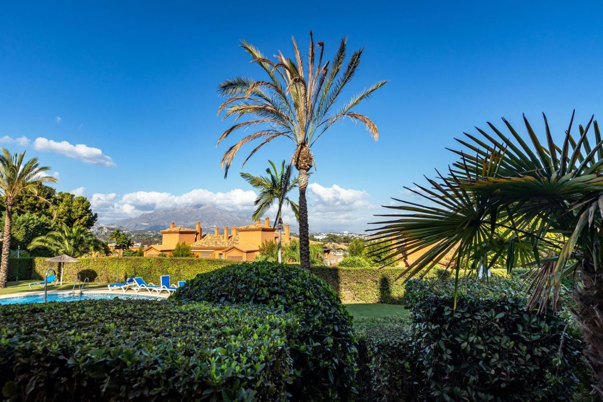 2 Bed, 2 Bath - Apartment for Sale in Benahavis Pueblo