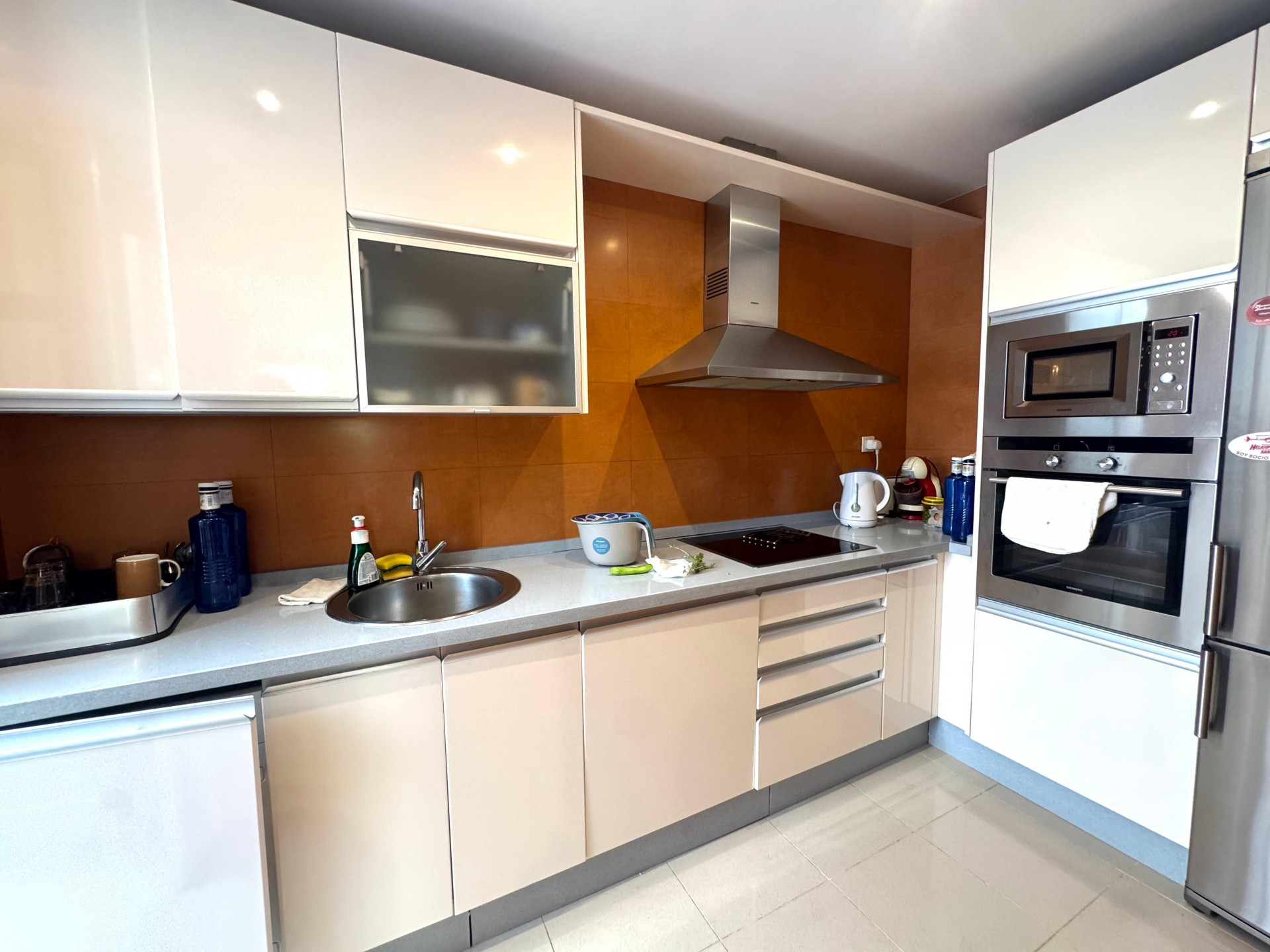 Piso de 2 Dormitorios y 2 Baños en venta en Cortijo Blanco, San Pedro de Alcántara