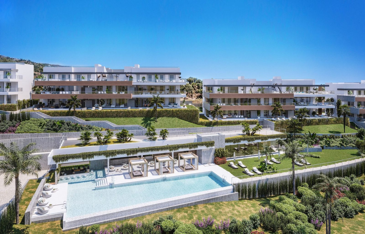 2 Bed, 2 Bath - Apartment for Sale in Los Monteros, Marbella