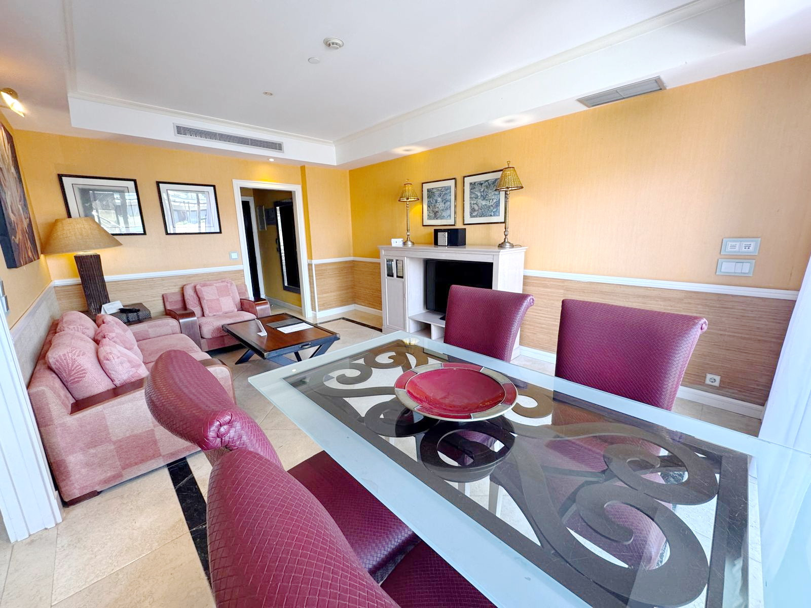 Ático de 1 Dormitorio en venta en Puerto Banús, Marbella