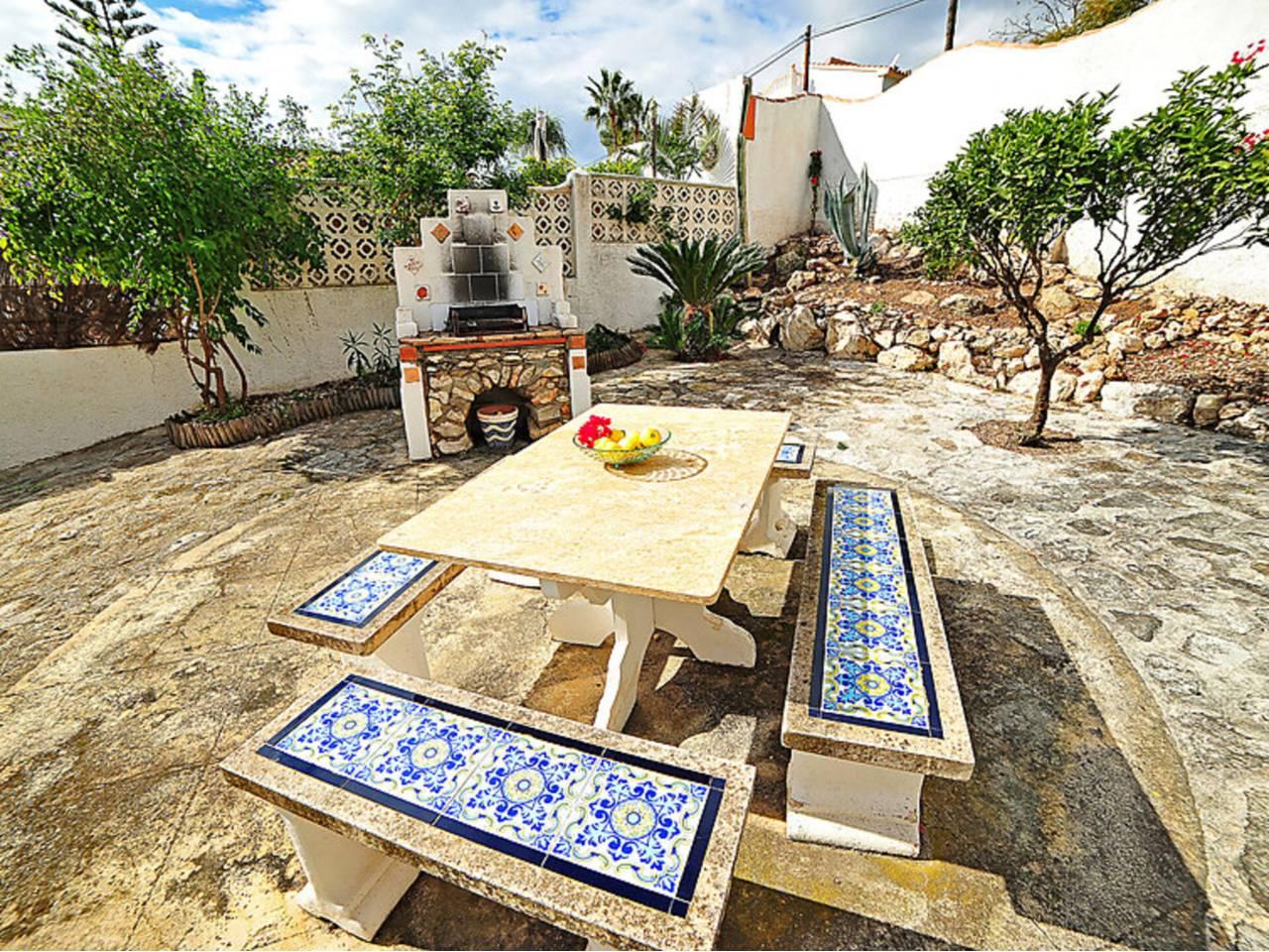 2 Bed, 1 Bath - Townhouse for Sale in Moraira