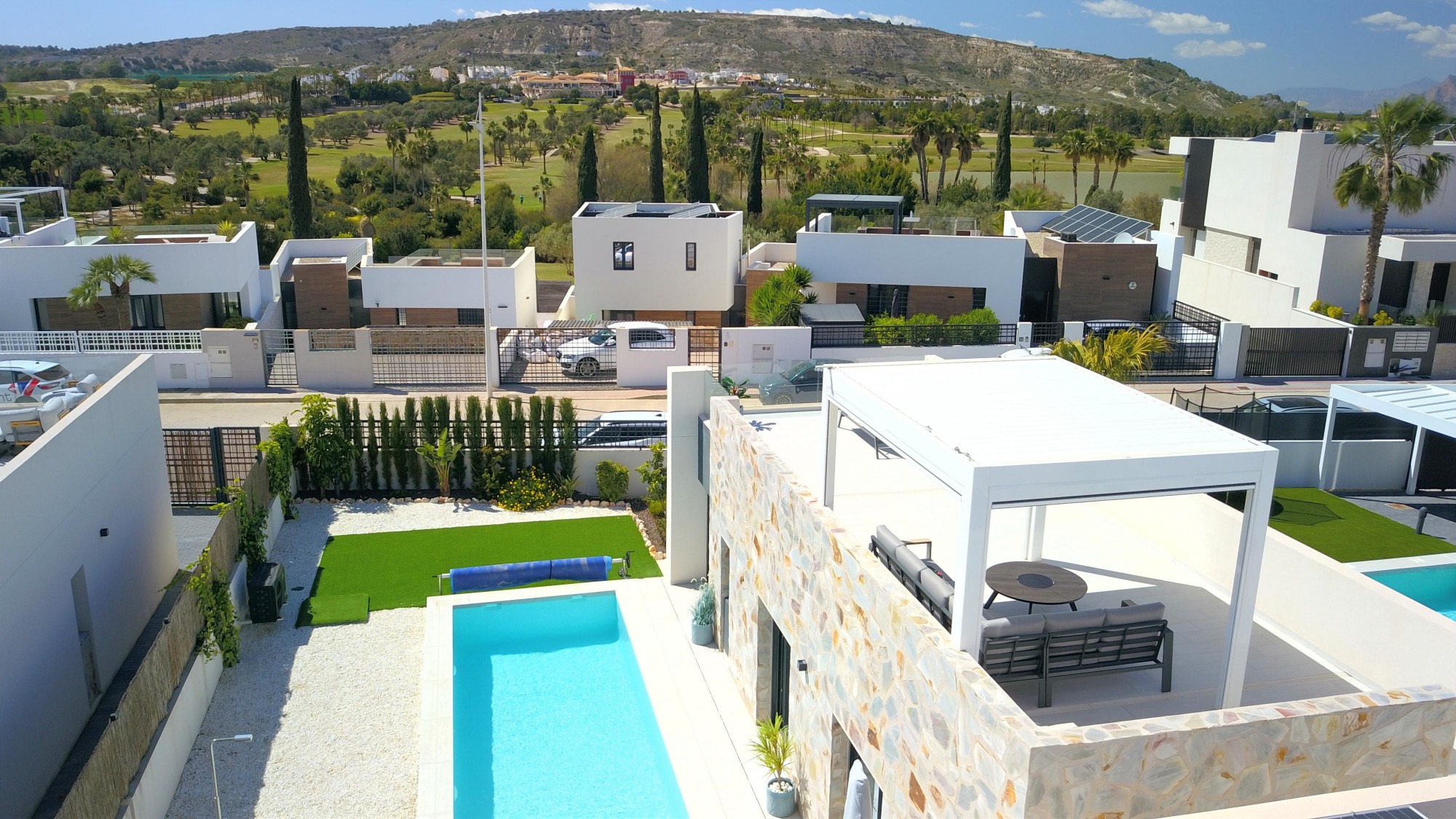 3 спални, 2 бани - Вила за продажба в Castillo de Montemar