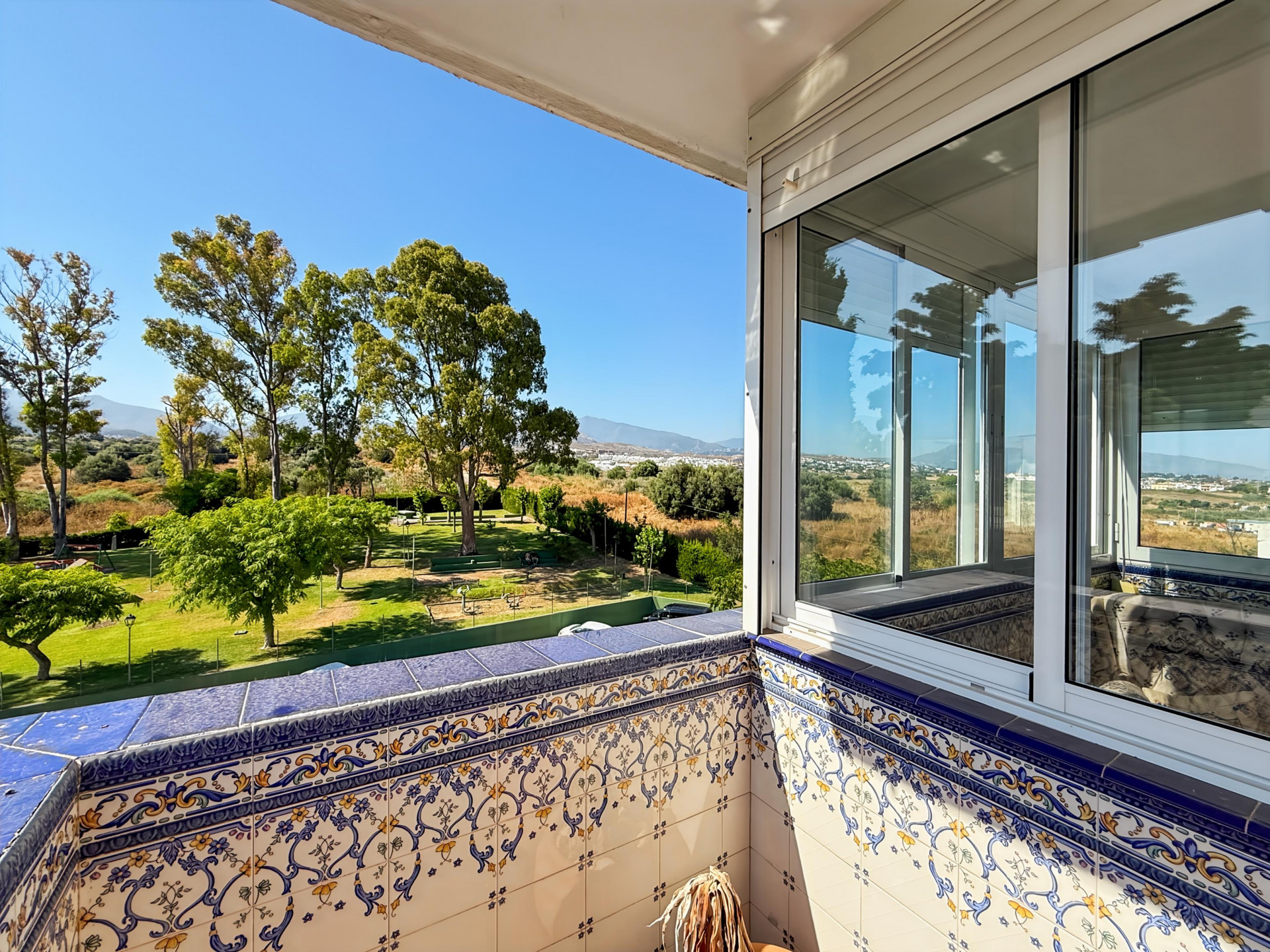 Piso de 3 Dormitorios y 1 Baño en venta en Estepona