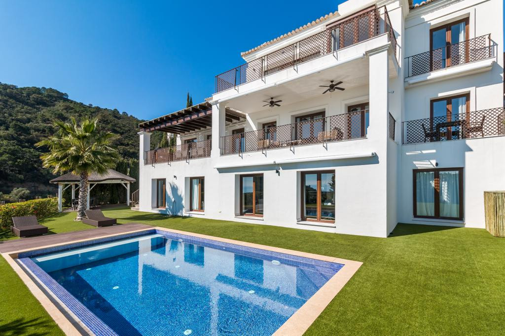 Casa de 6 Dormitorios en venta en Benahavís