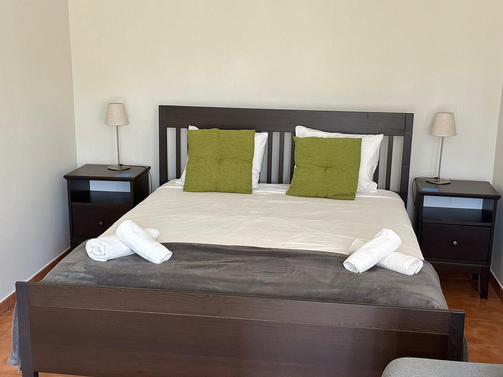 Casa de 6 Dormitorios y 5 Baños en alquiler vacacional en Marbella