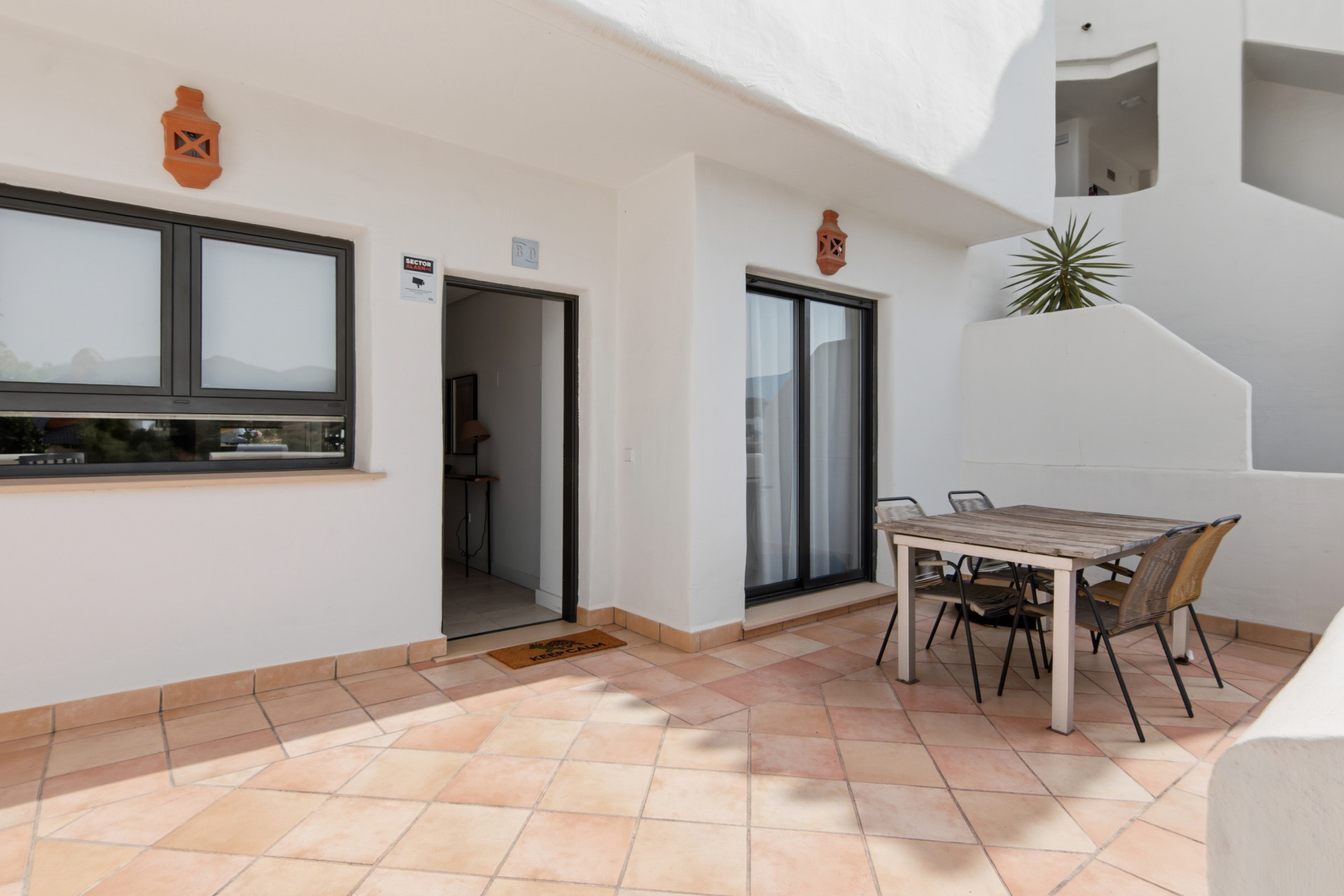 Piso de 2 Dormitorios y 2 Baños en venta en Estepona