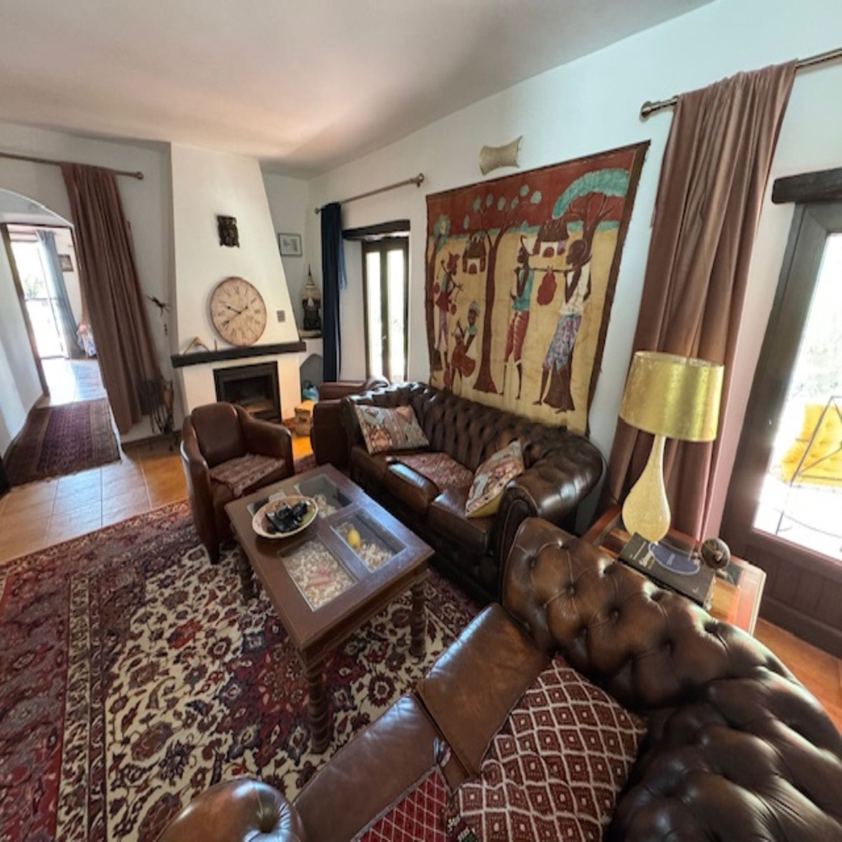 Finca de 4 Dormitorios y 2 Baños en venta en Casares