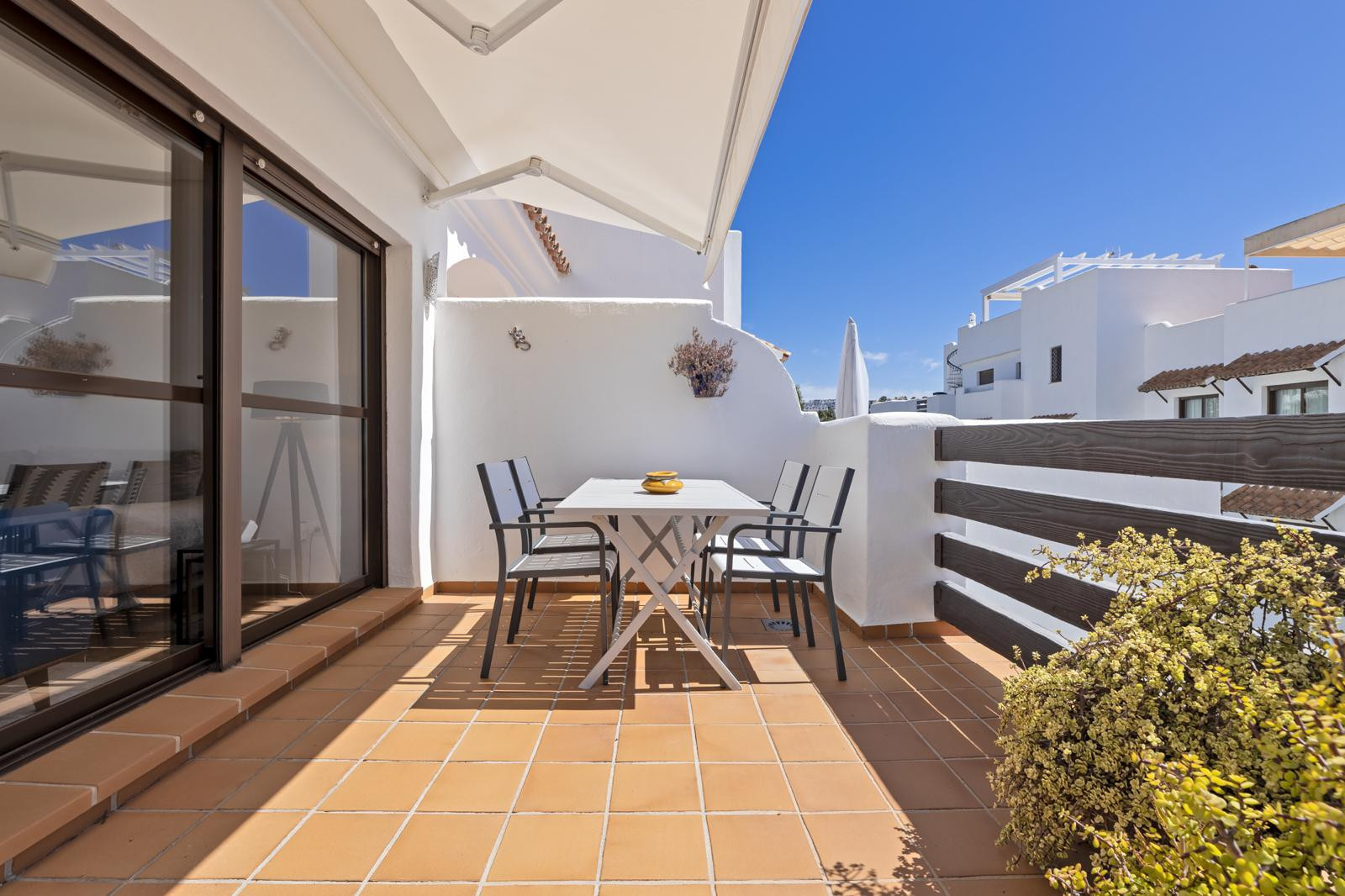 Piso de 2 Dormitorios en venta en Estepona