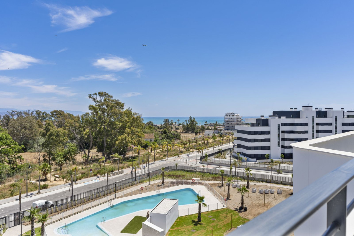 Ático de 2 Dormitorios y 2 Baños en venta en Torremolinos