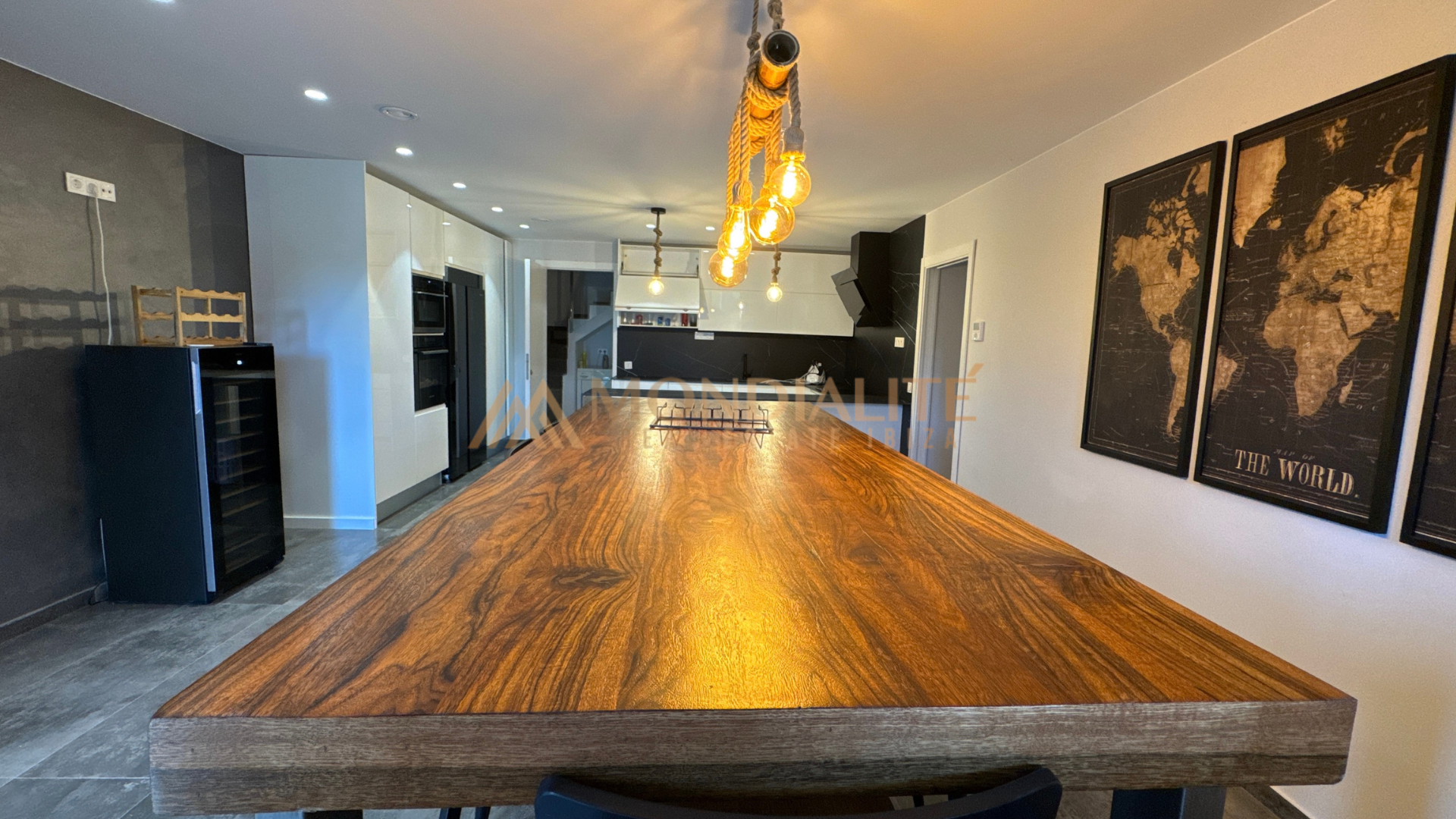 Casa de 7 Dormitorios en venta en Barcelona