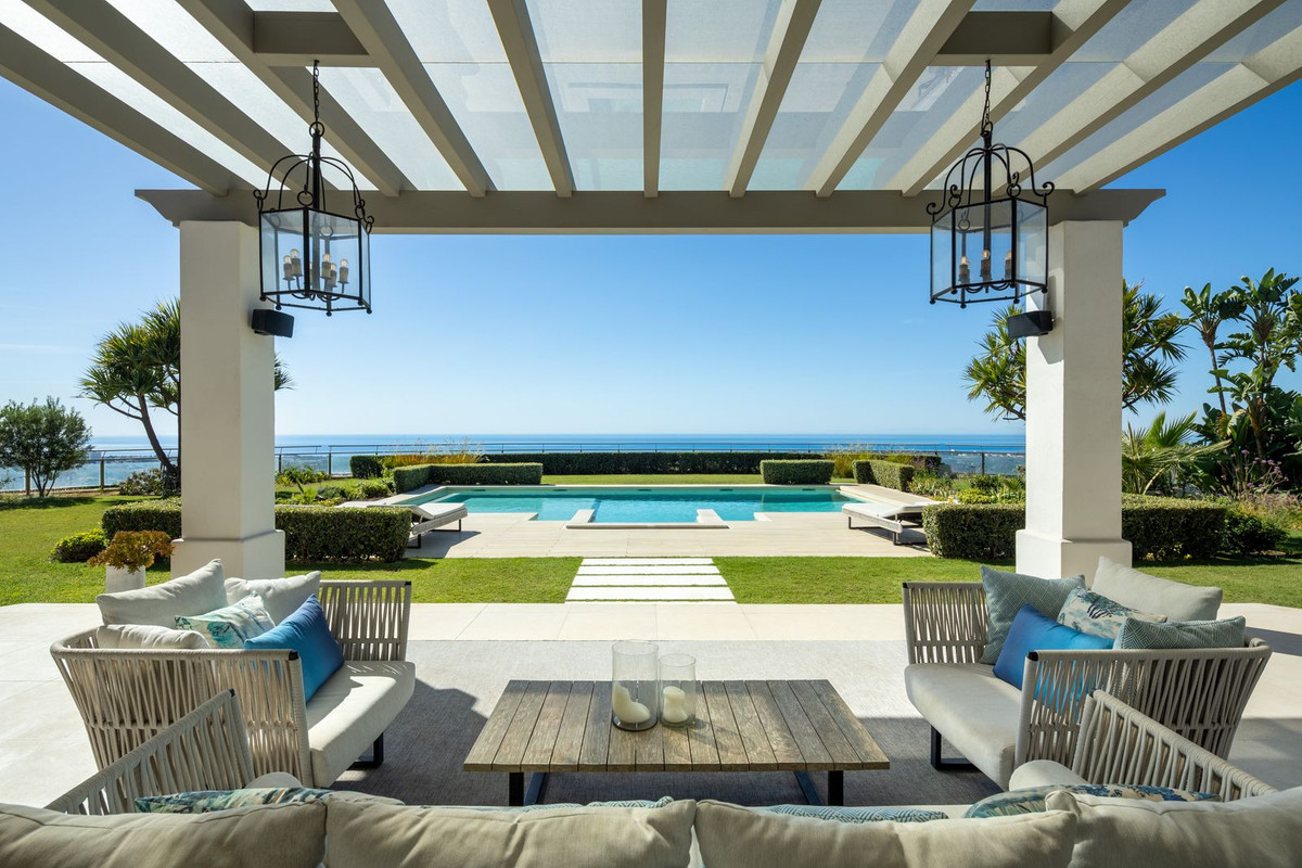 Casa de 7 Dormitorios y 7 Baños en venta en Benahavís