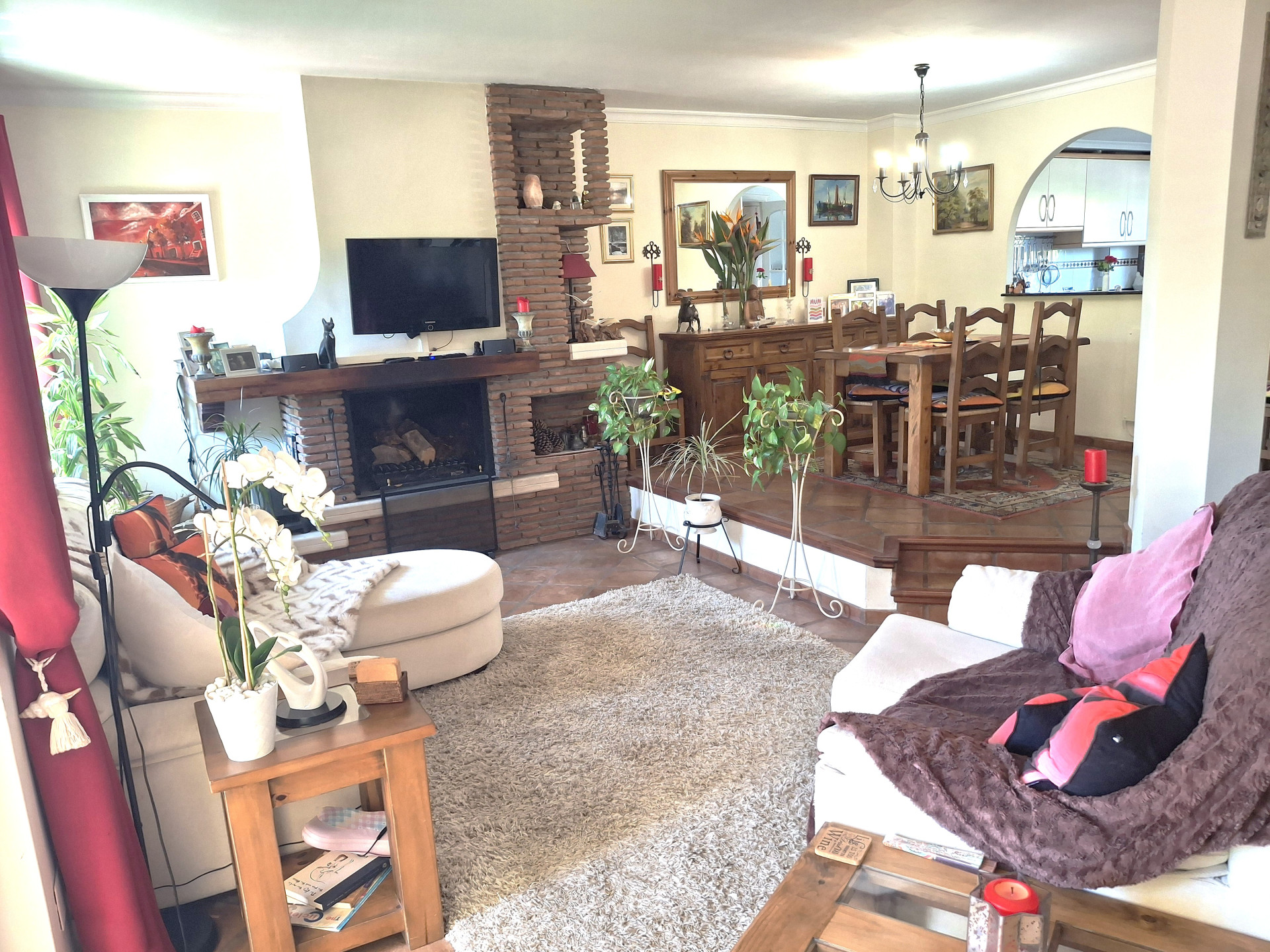 Casa Adosada de 4 Dormitorios y 3 Baños en venta en La Alcaidesa