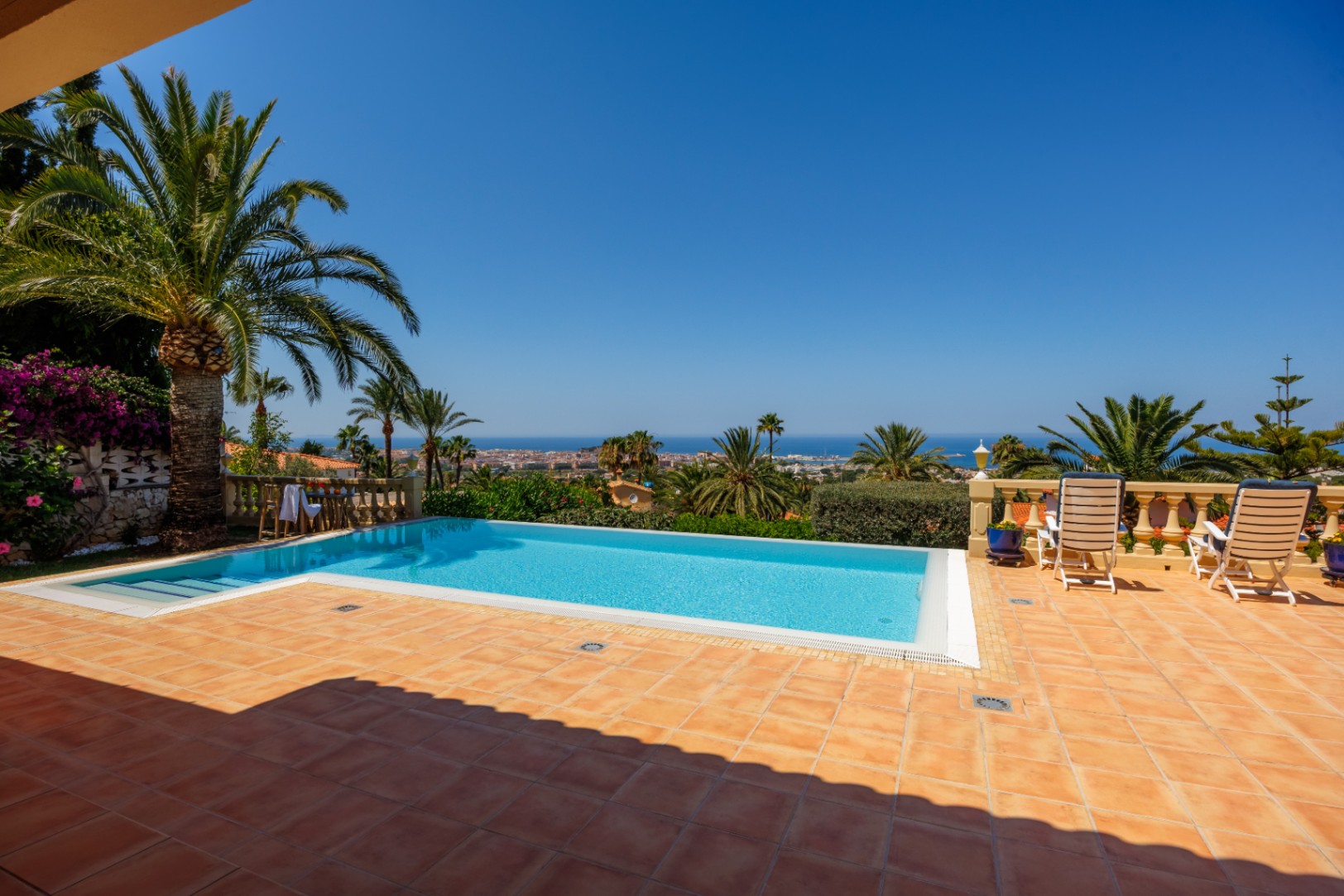 Casa de 3 Dormitorios y 2 Baños en venta en Montgo, Dénia