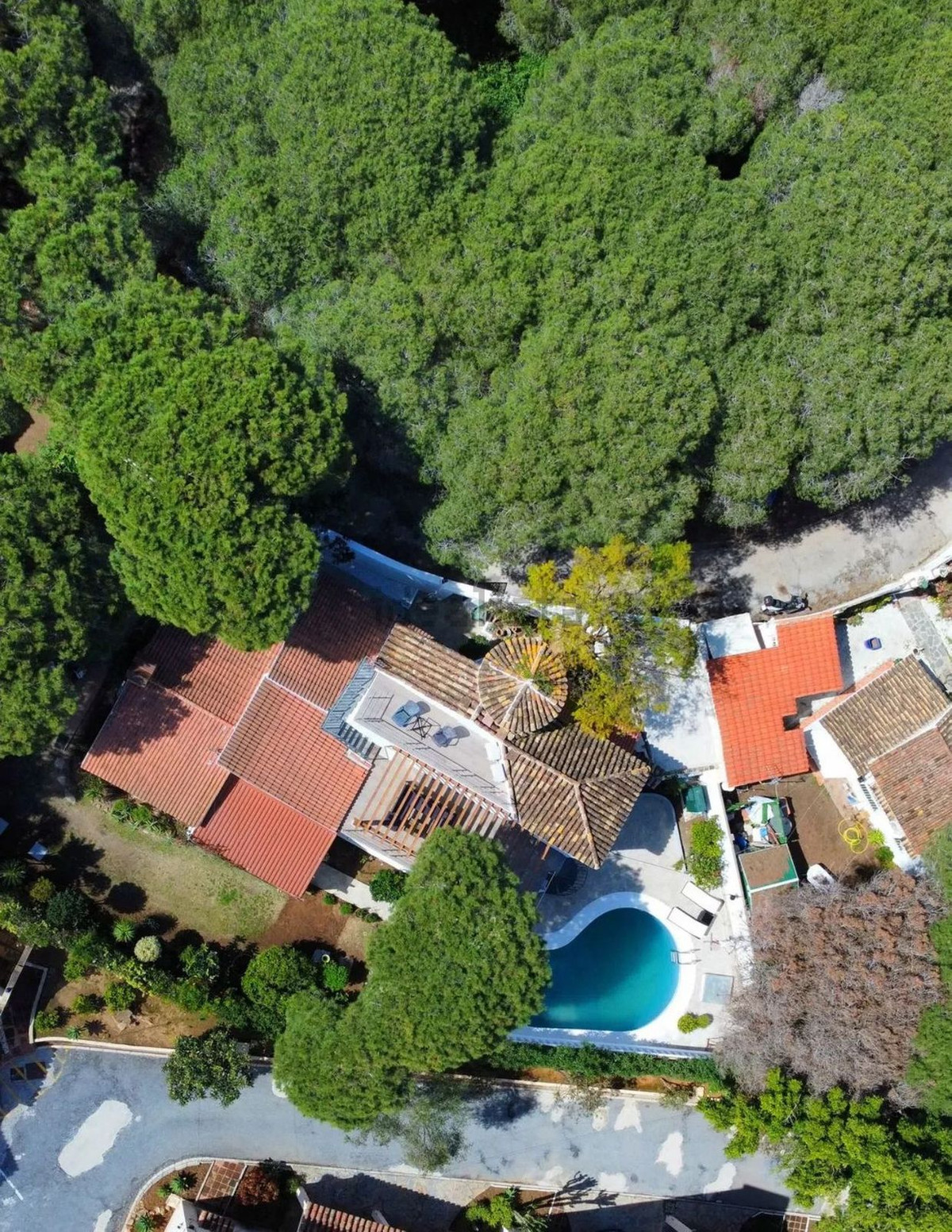 Casa de 4 Dormitorios en venta en Marbesa, Marbella