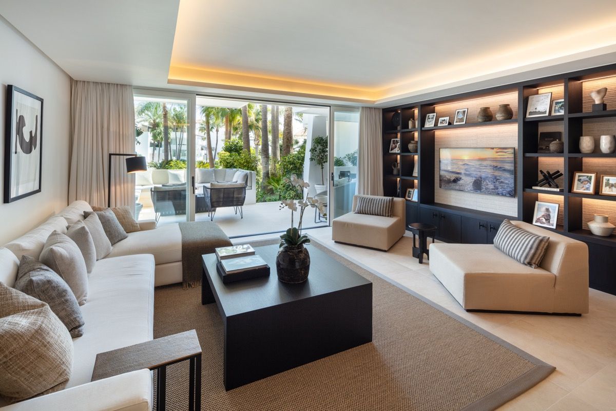 Piso de 3 Dormitorios y 4 Baños en venta en Milla de Oro, Marbella