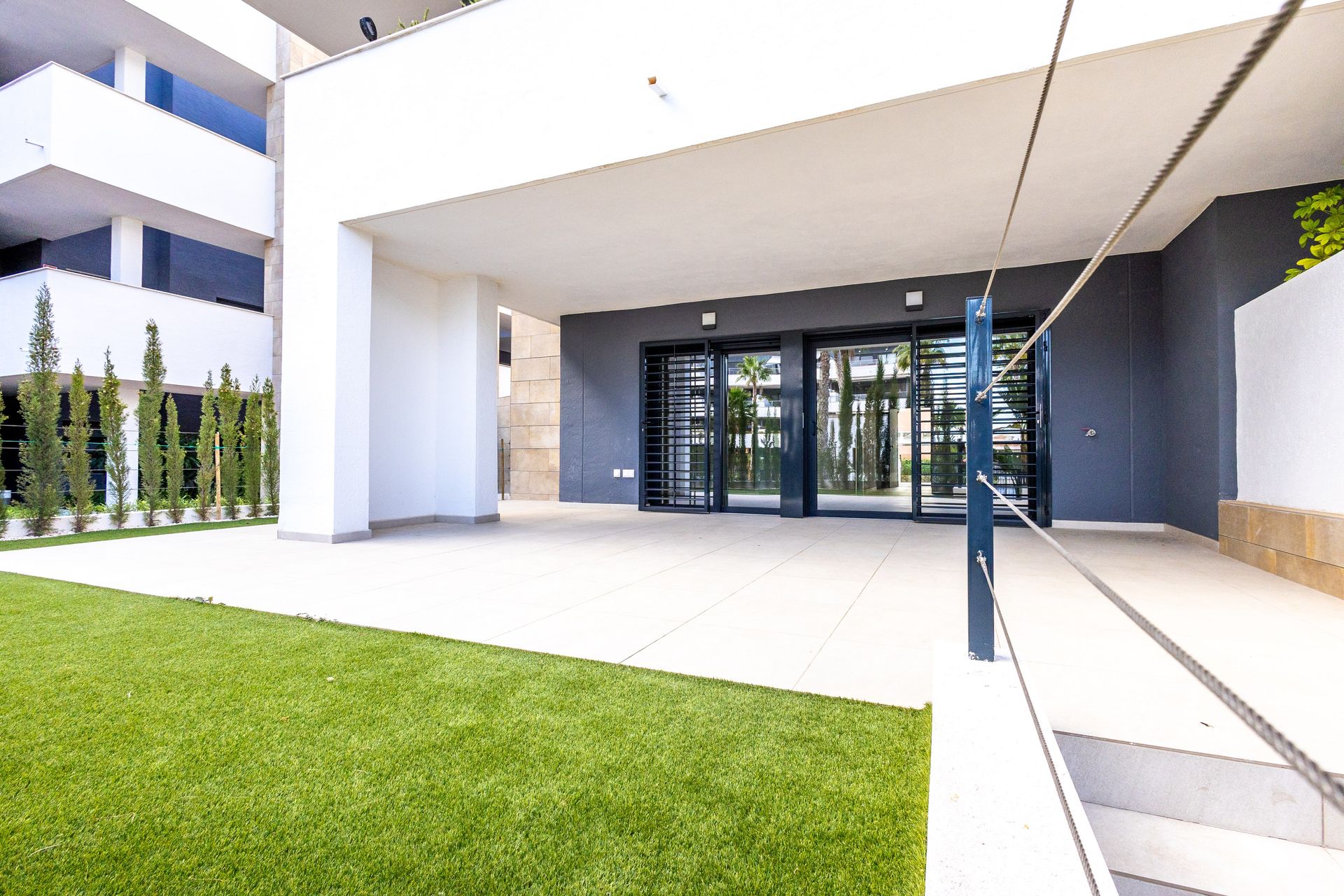 Piso de 3 Dormitorios en venta en Orihuela Costa