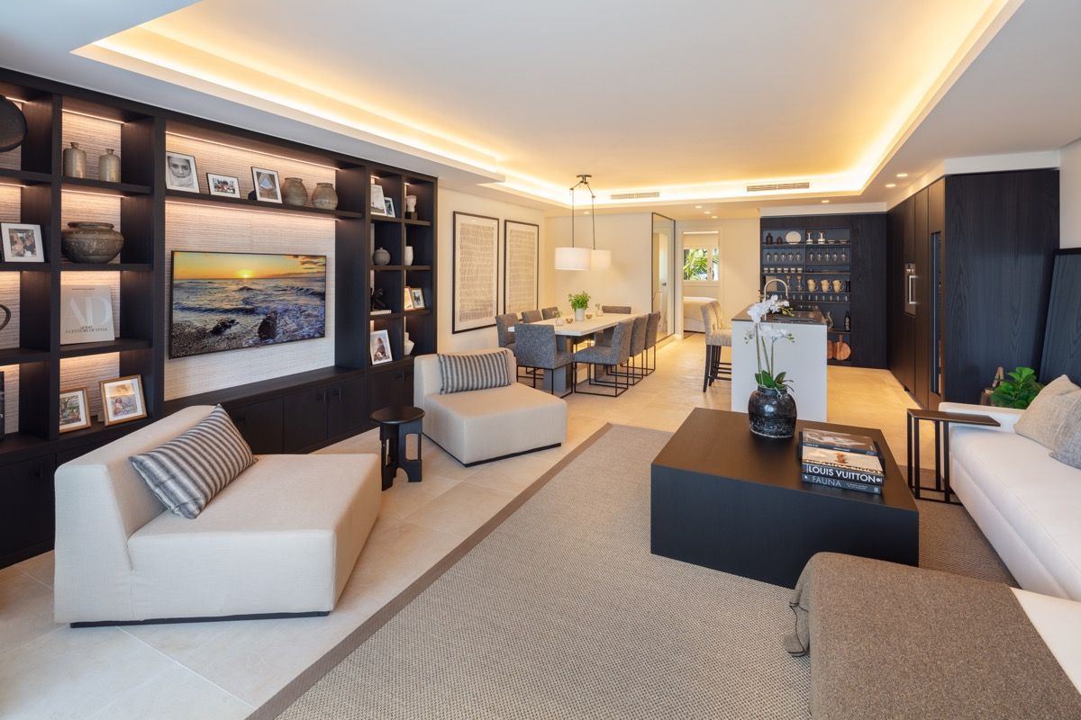 Piso de 3 Dormitorios y 4 Baños en venta en Milla de Oro, Marbella