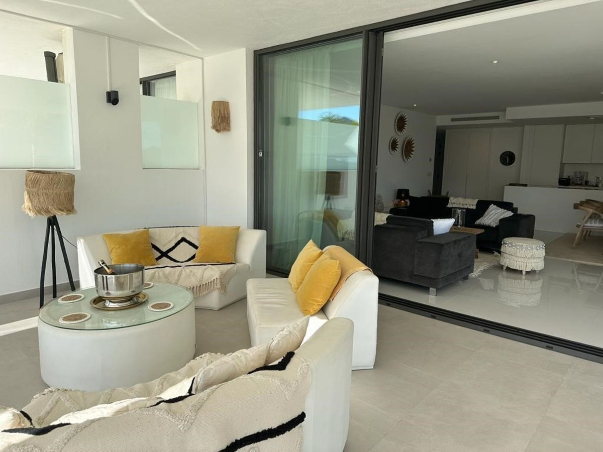 Piso de 3 Dormitorios y 2 Baños en alquiler vacacional en Estepona