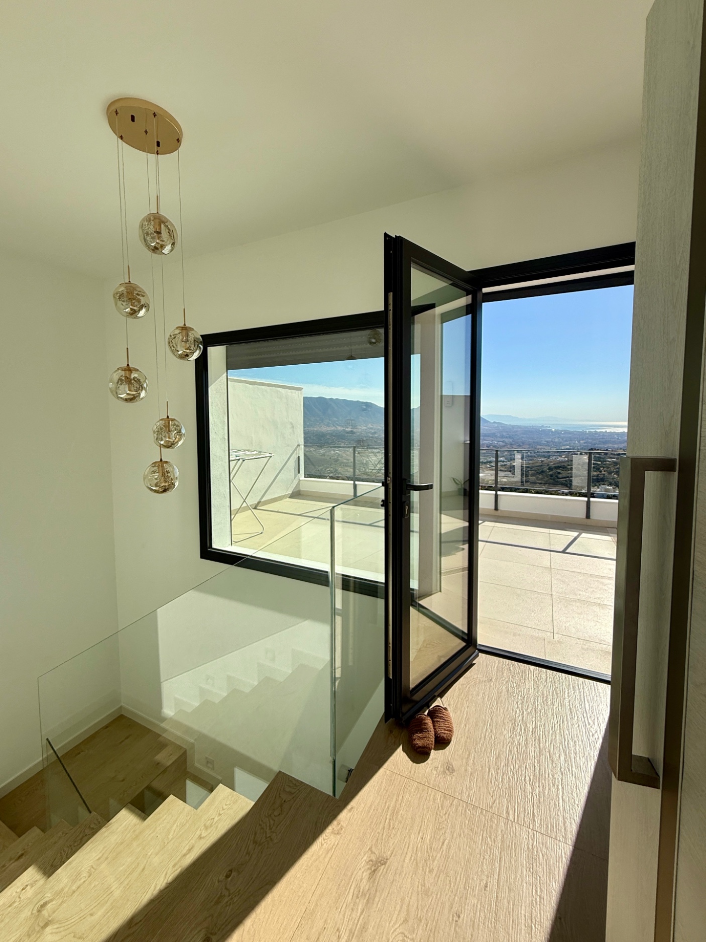 Casa de 4 Dormitorios en venta en La Mairena, Marbella