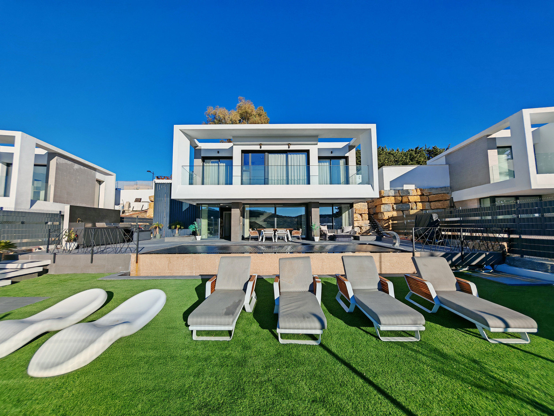 Casa de 4 Dormitorios en venta en Estepona