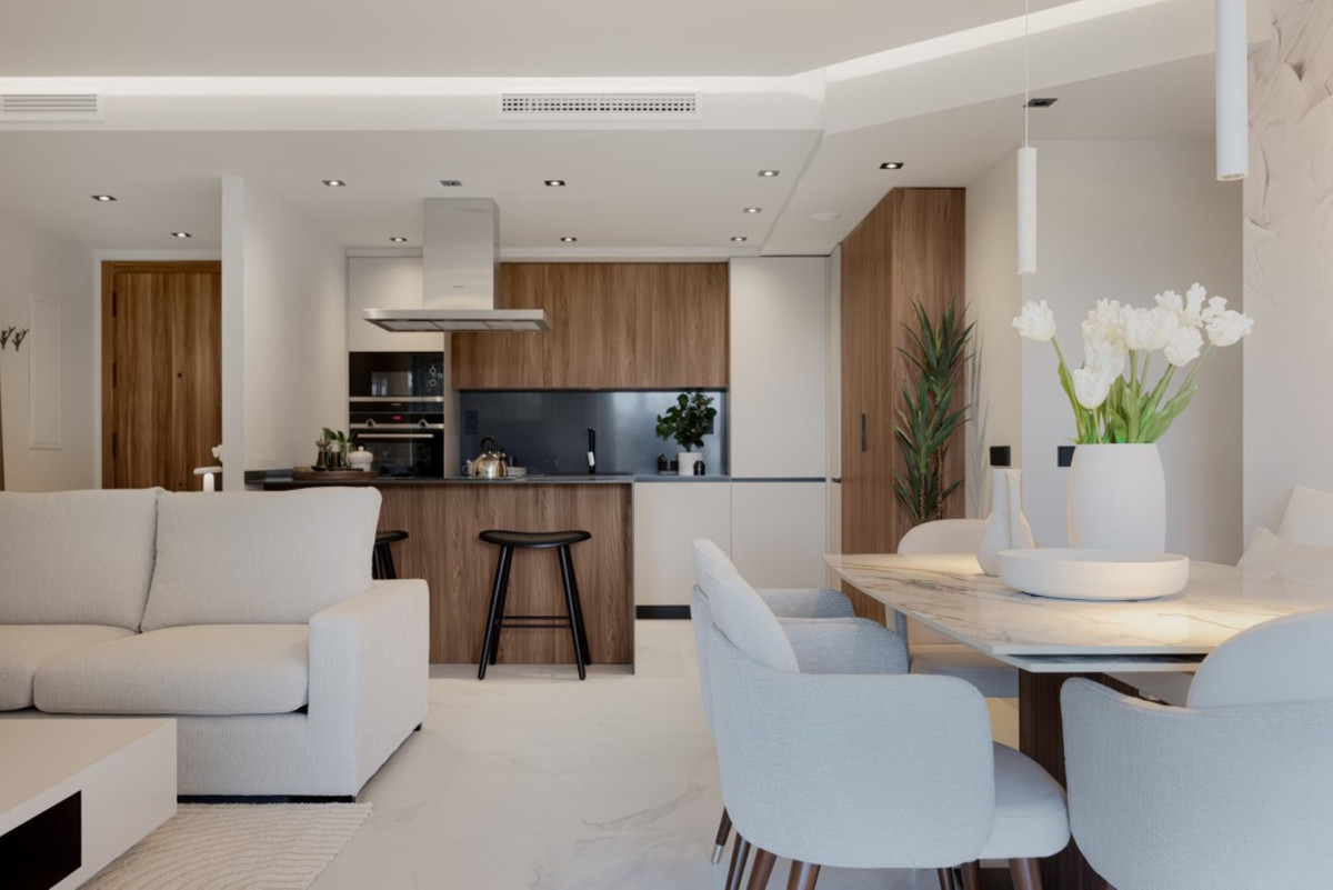 Piso de 3 Dormitorios y 2 Baños en venta en San Pedro de Alcántara