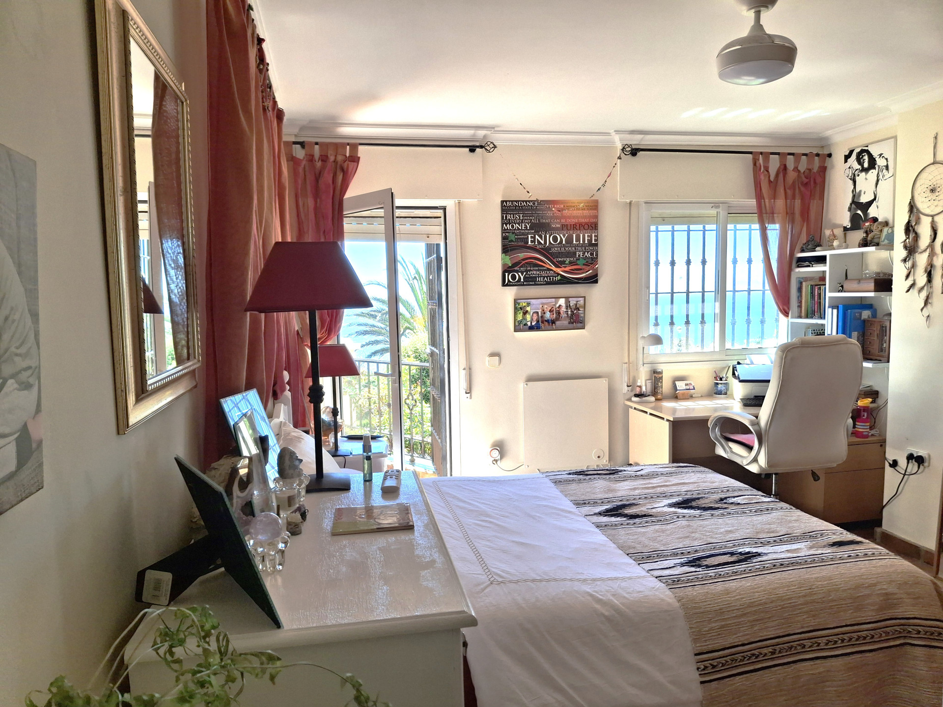Casa Adosada de 4 Dormitorios y 3 Baños en venta en La Alcaidesa