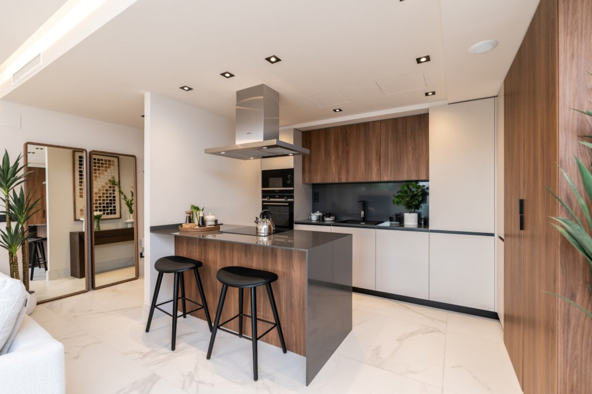 Piso de 3 Dormitorios y 2 Baños en venta en San Pedro de Alcántara