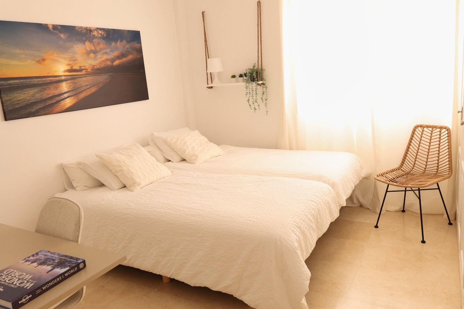 Piso de 2 Dormitorios y 2 Baños en venta en Estepona
