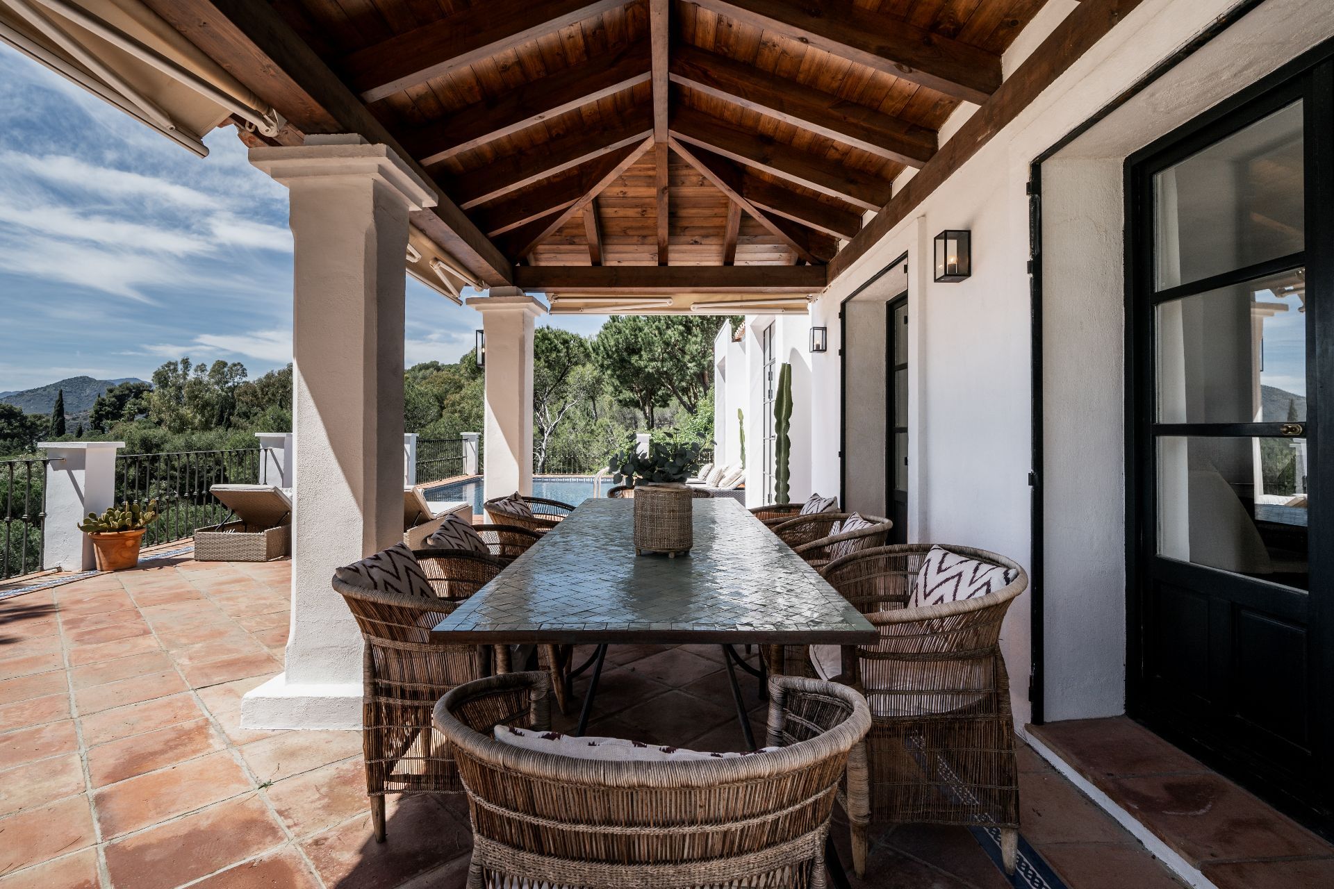Casa de 4 Dormitorios y 5 Baños en venta en La Zagaleta, Benahavís