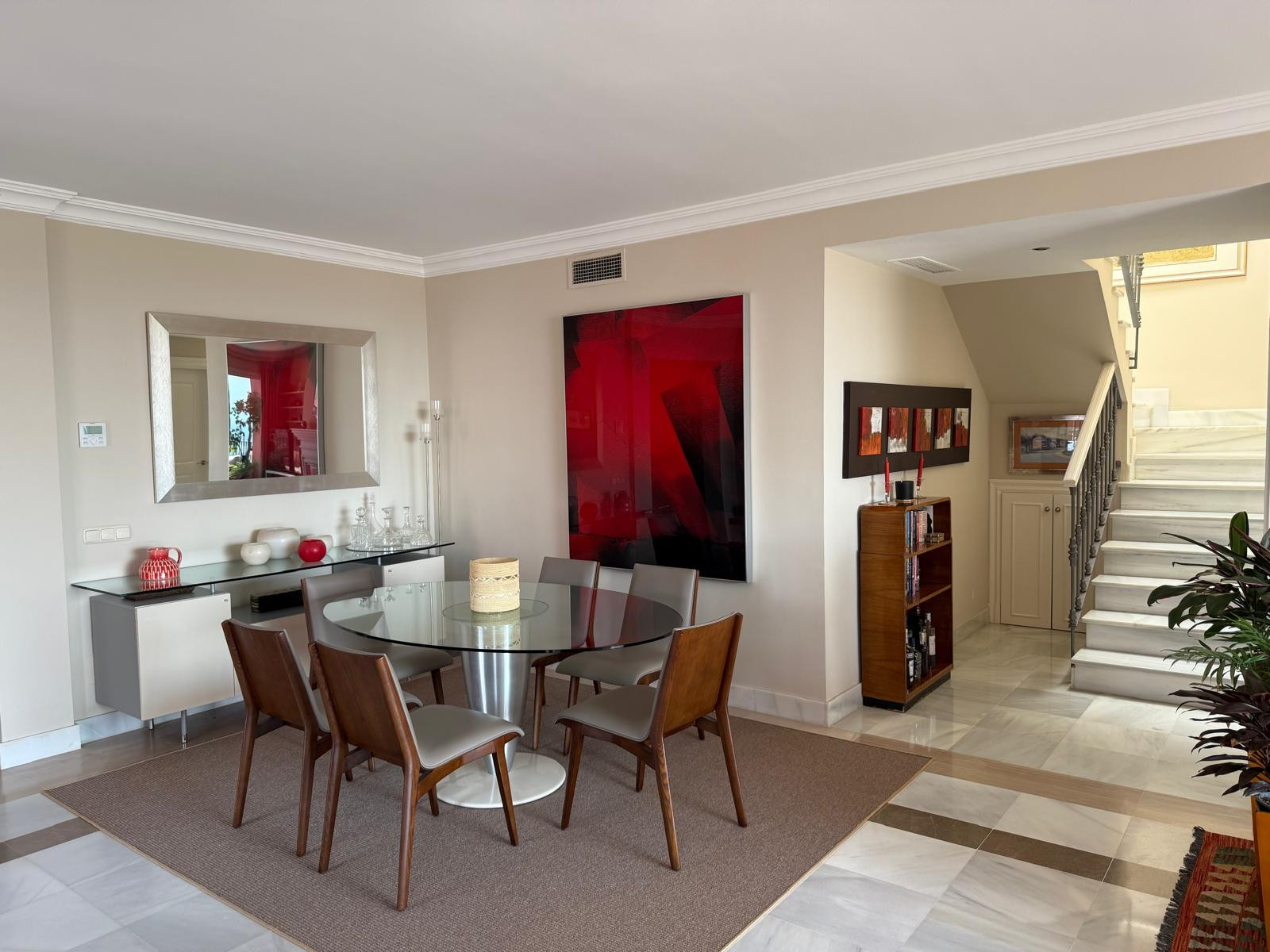 Ático de 3 Dormitorios y 4 Baños en venta en Monte Halcones, Benahavís