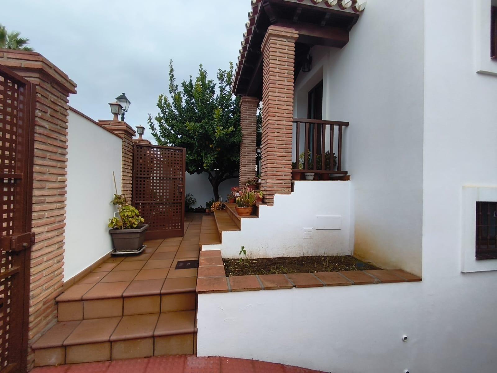 Casa de 4 Dormitorios y 3 Baños en venta en Fuengirola