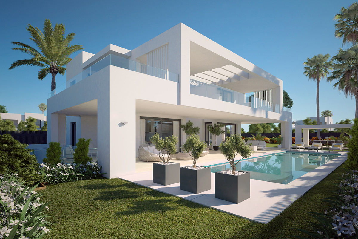 5 Slaapk., 6 Badk. - Villa te koop in Nueva Andalucia, Marbella