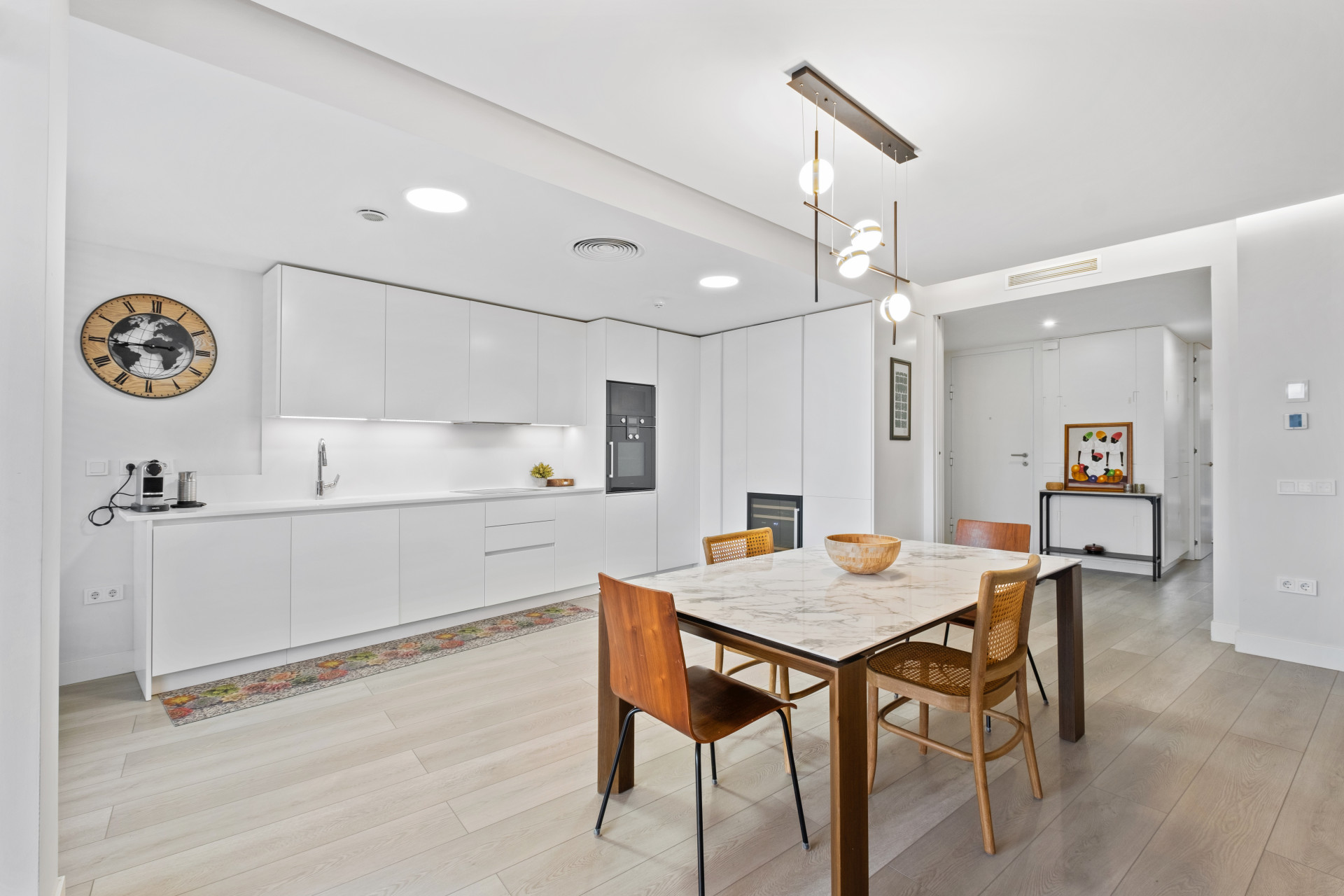 Piso de 2 Dormitorios en venta en Estepona
