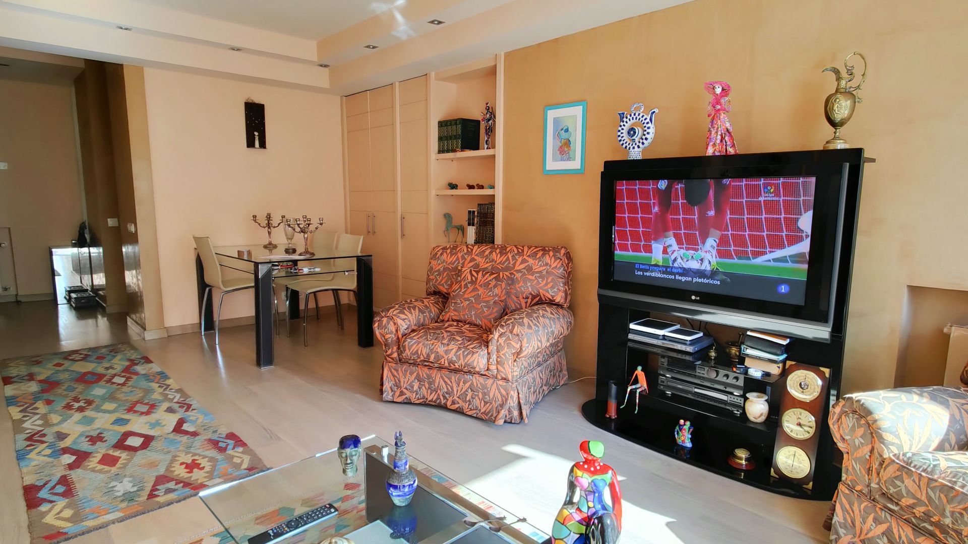 Piso de 2 Dormitorios y 3 Baños en venta en Marbella