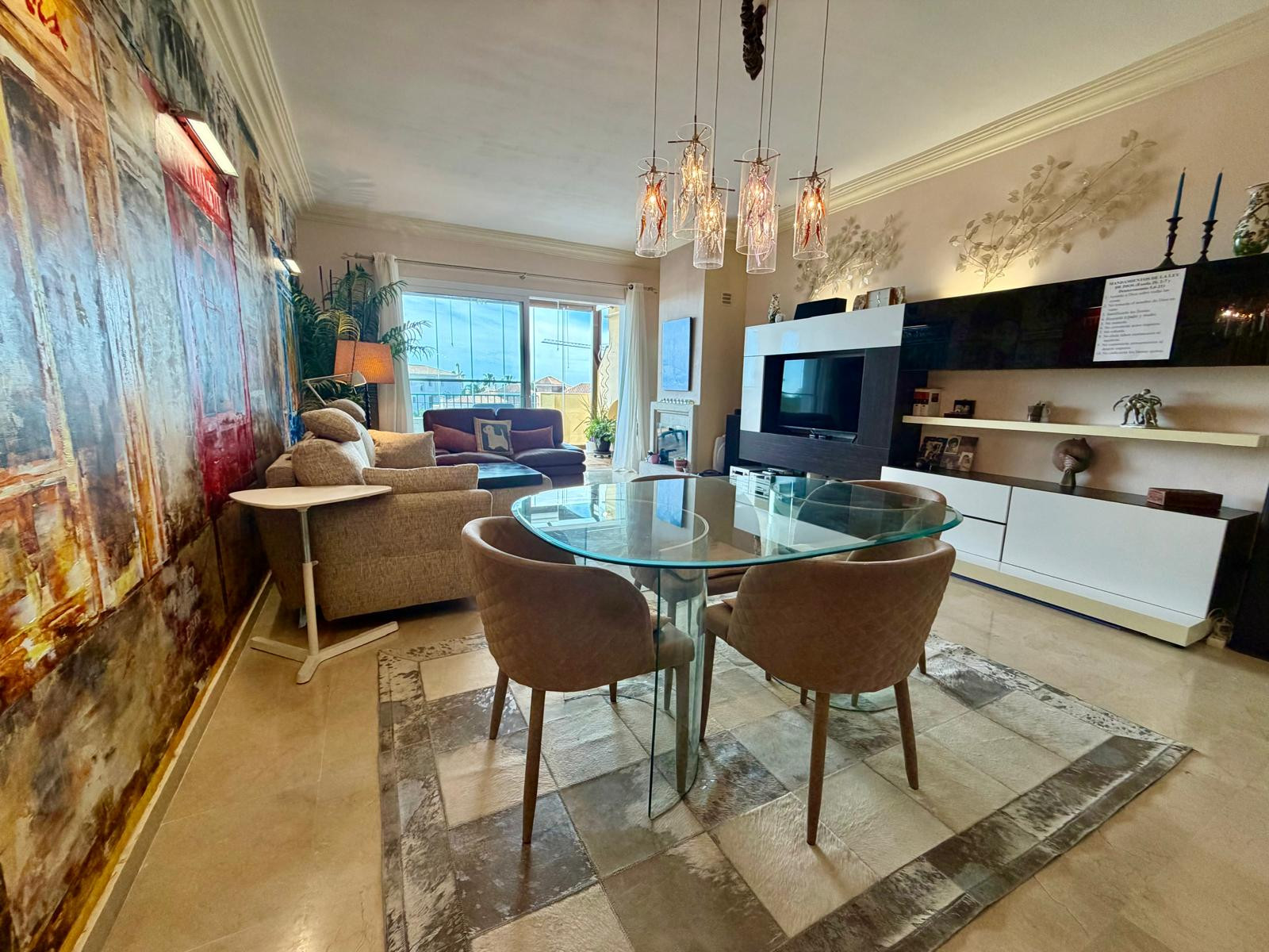 Piso de 2 Dormitorios en venta en Riviera del Sol, Mijas