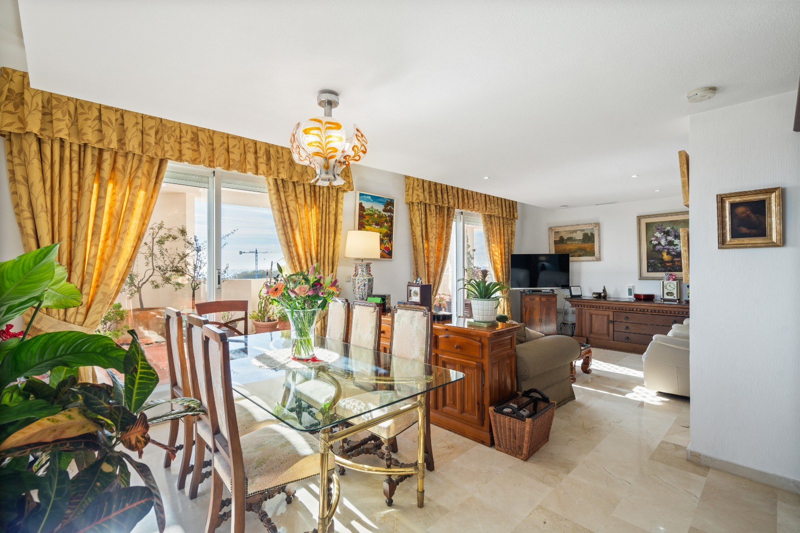Ático de 3 Dormitorios y 2 Baños en venta en San Pedro de Alcántara