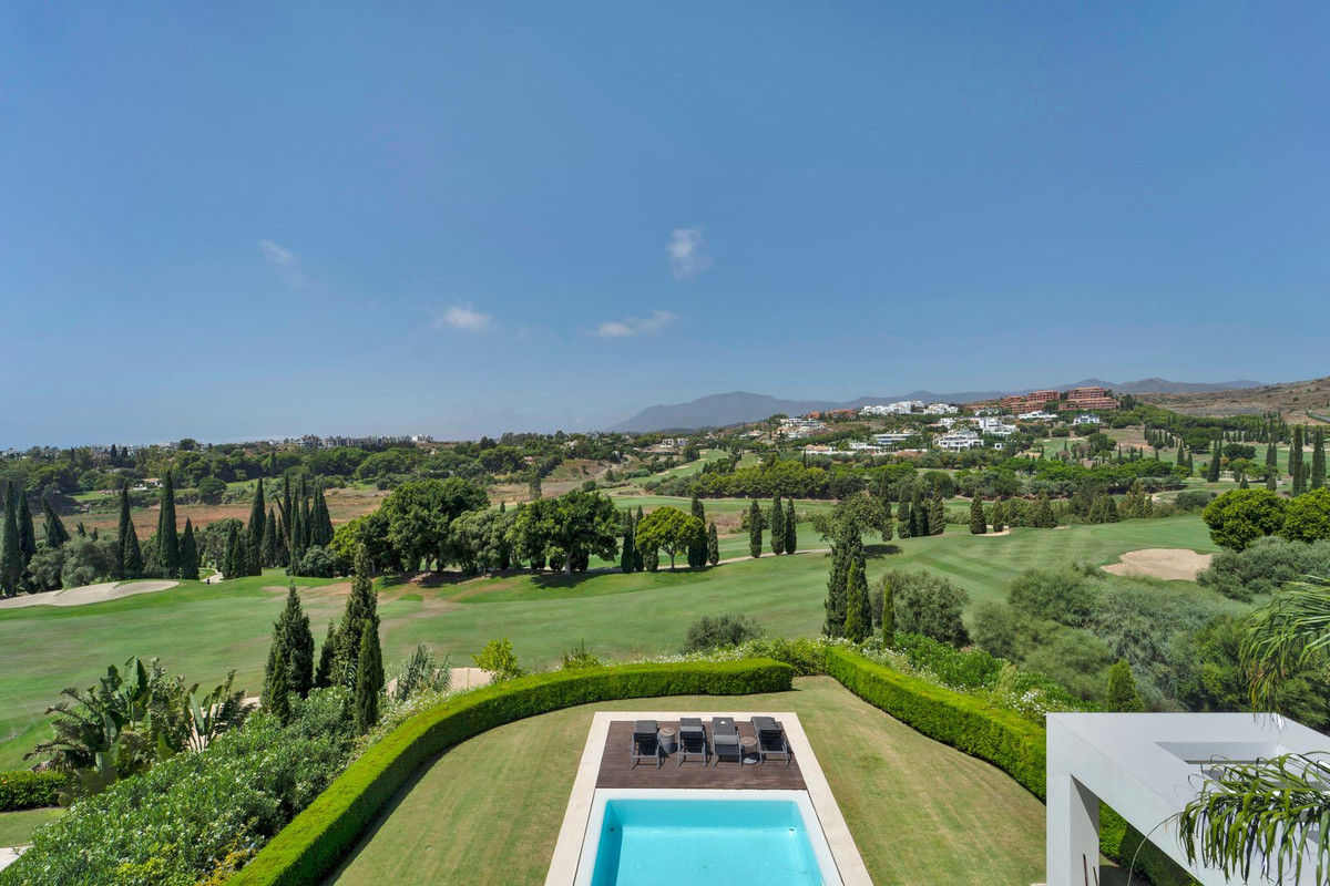 Casa de 5 Dormitorios y 8 Baños en venta en Benahavís