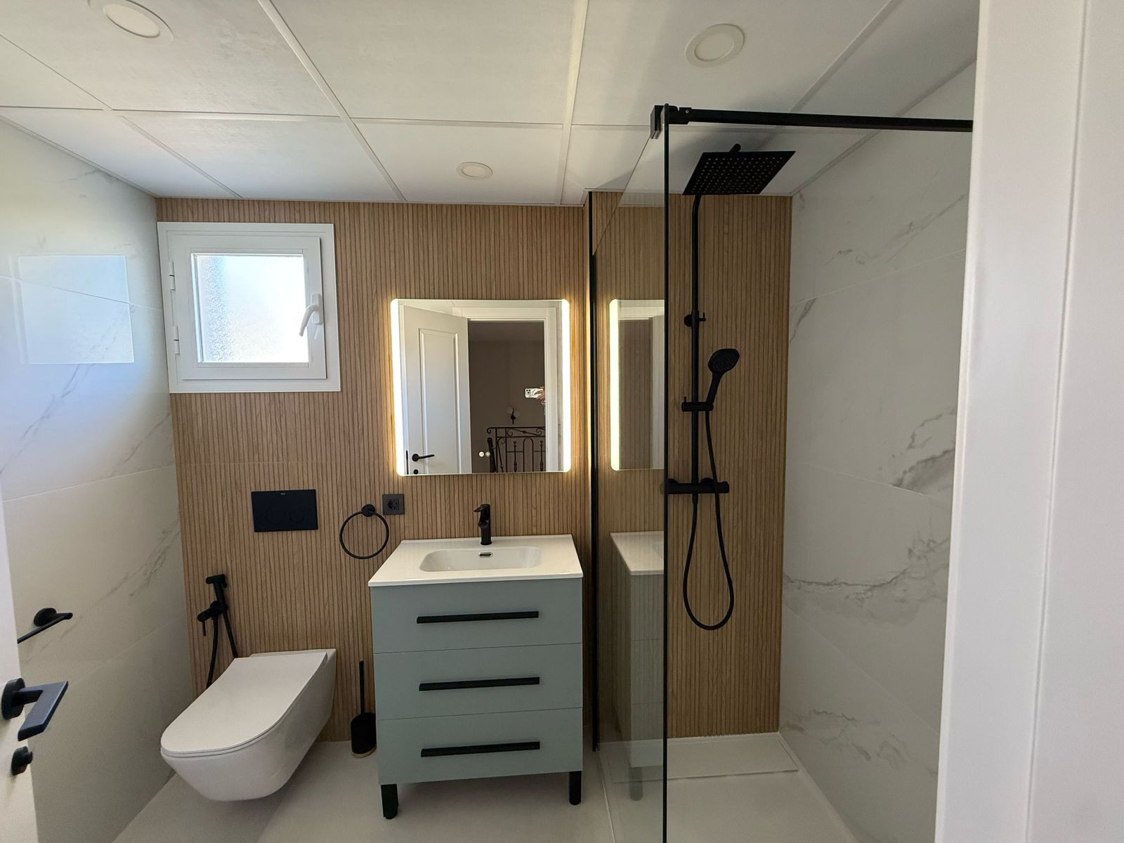 Piso de 3 Dormitorios y 3 Baños en venta en Estepona