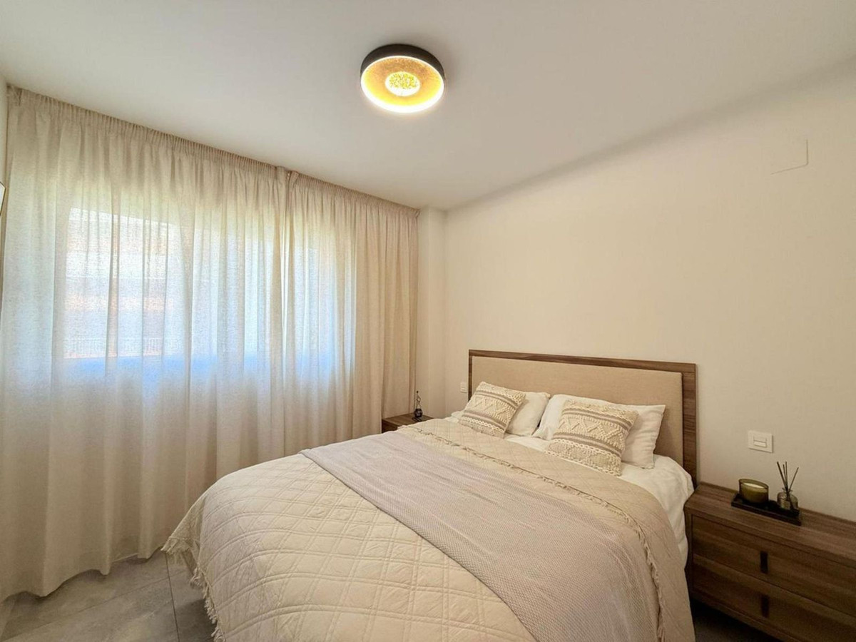 Piso de 3 Dormitorios y 2 Baños en venta en Marbella